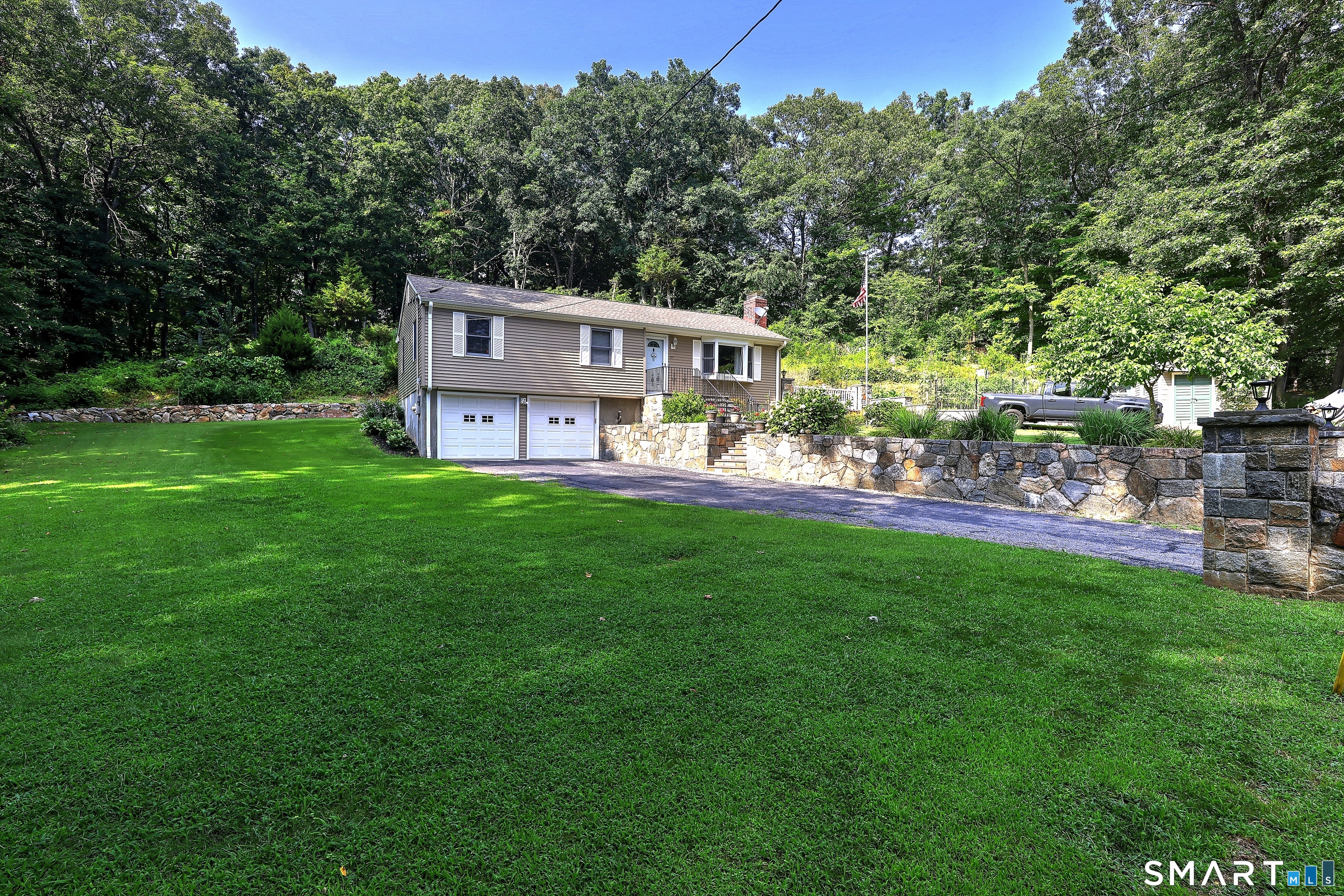 315 Buddington Road Property Photo 1