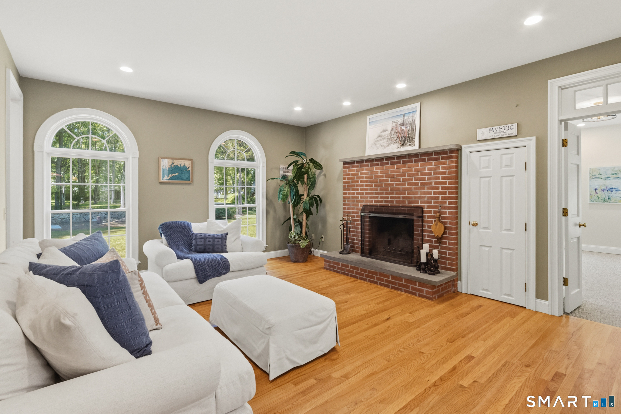14 Bittersweet Way Property Photo 6