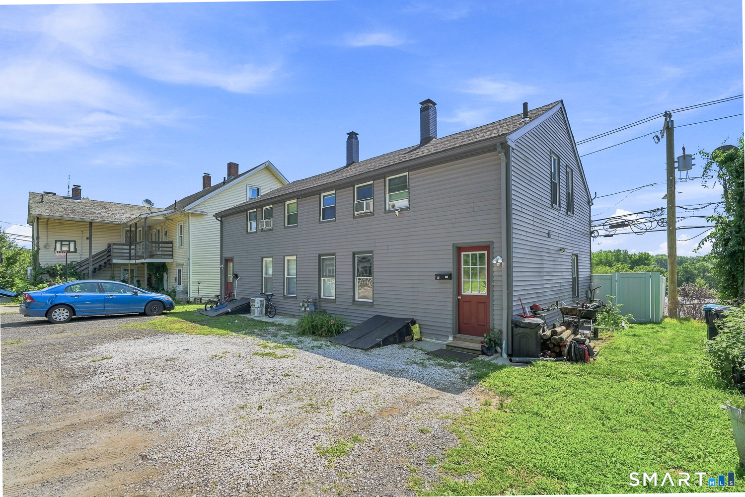 61-63 Pomfret Street Property Photo 3