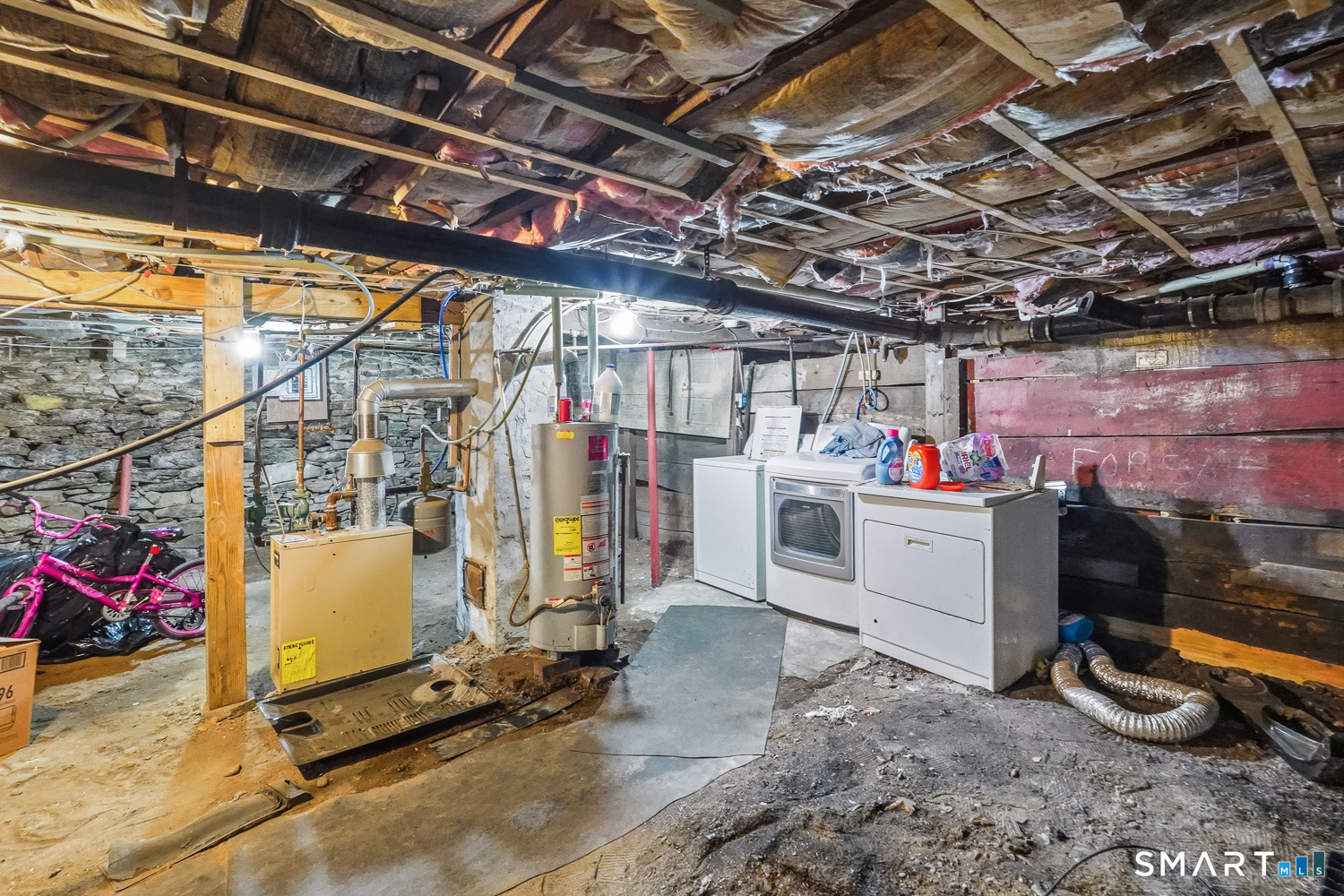61-63 Pomfret Street Property Photo 32