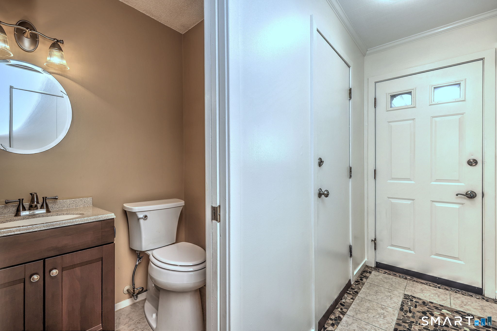 60 Coleman B12 Street Property Photo 26