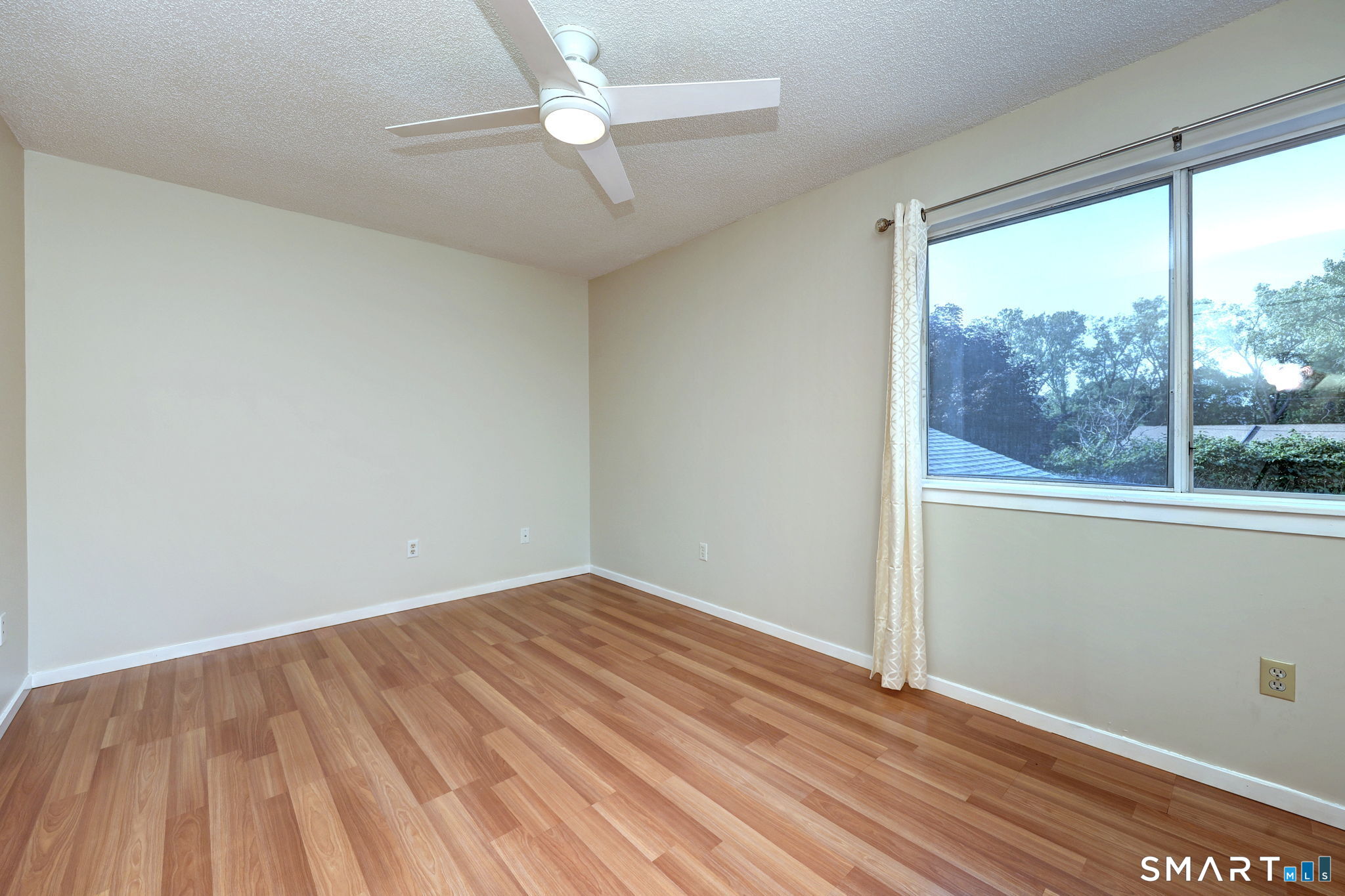 60 Coleman B12 Street Property Photo 28
