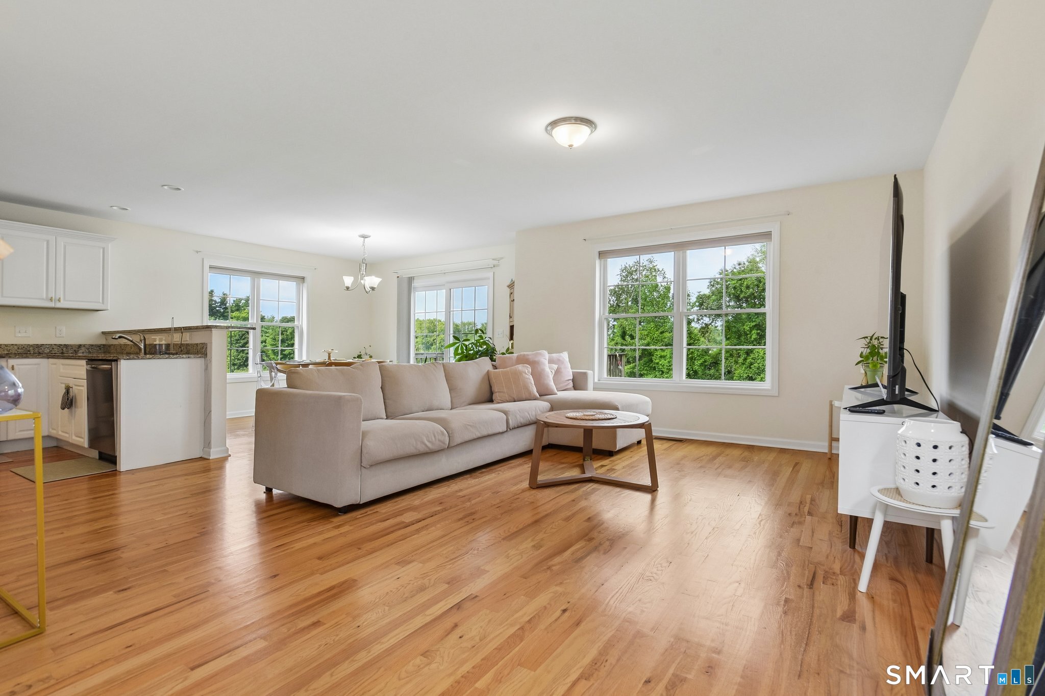 34 Lexington 34 Gardens Property Photo 2