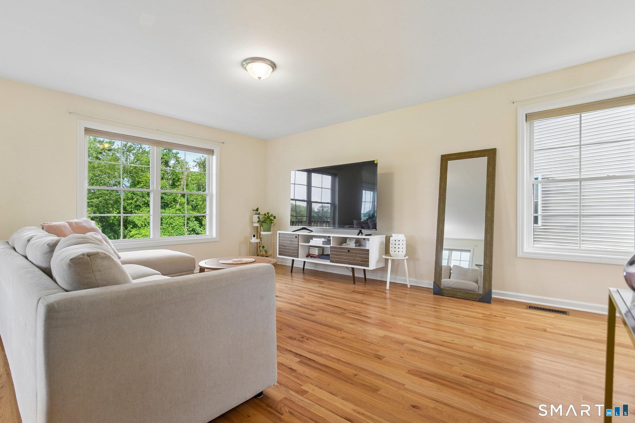 34 Lexington 34 Gardens Property Photo 4