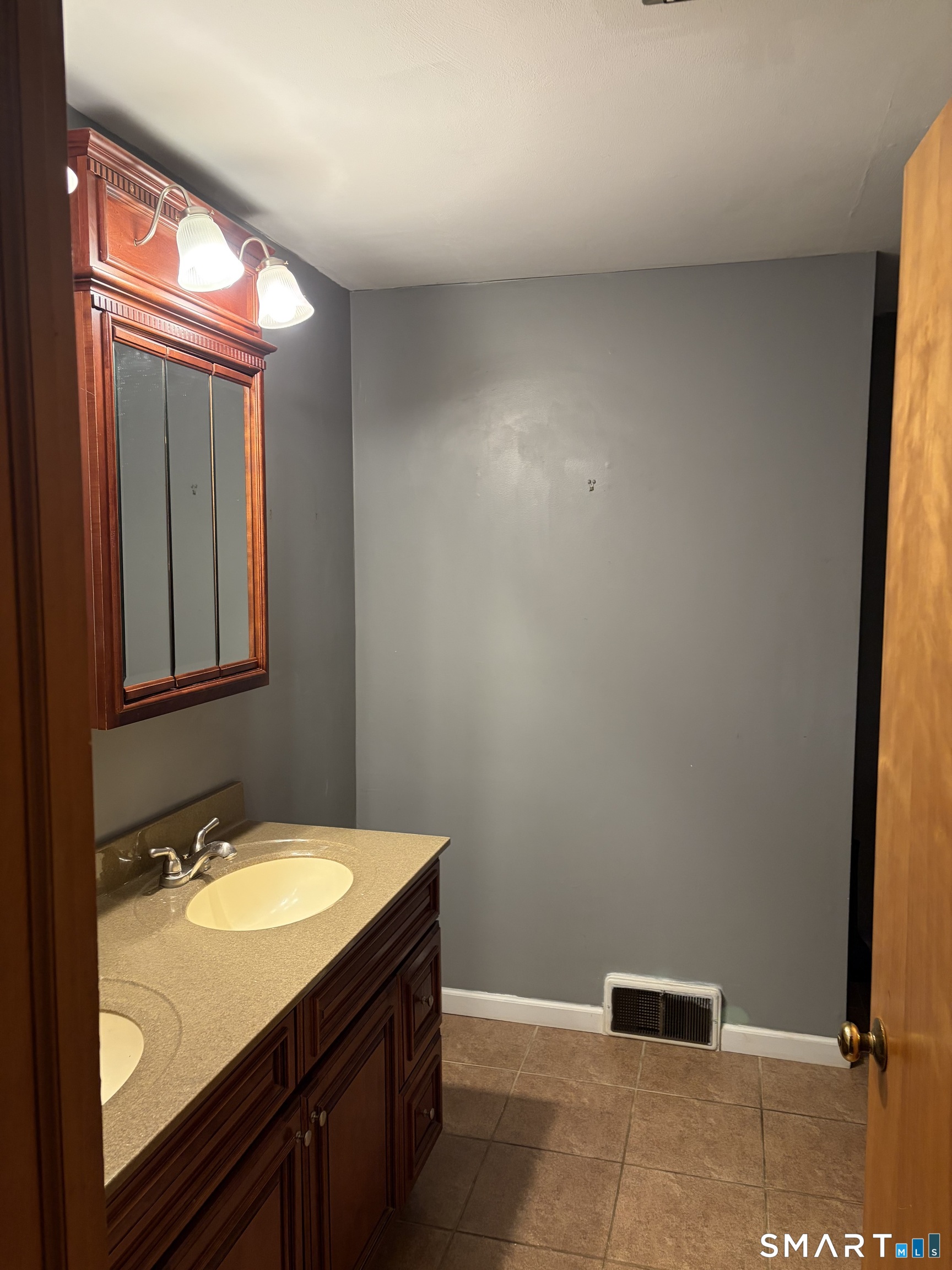 40 Stony Corners Lane Property Photo 18