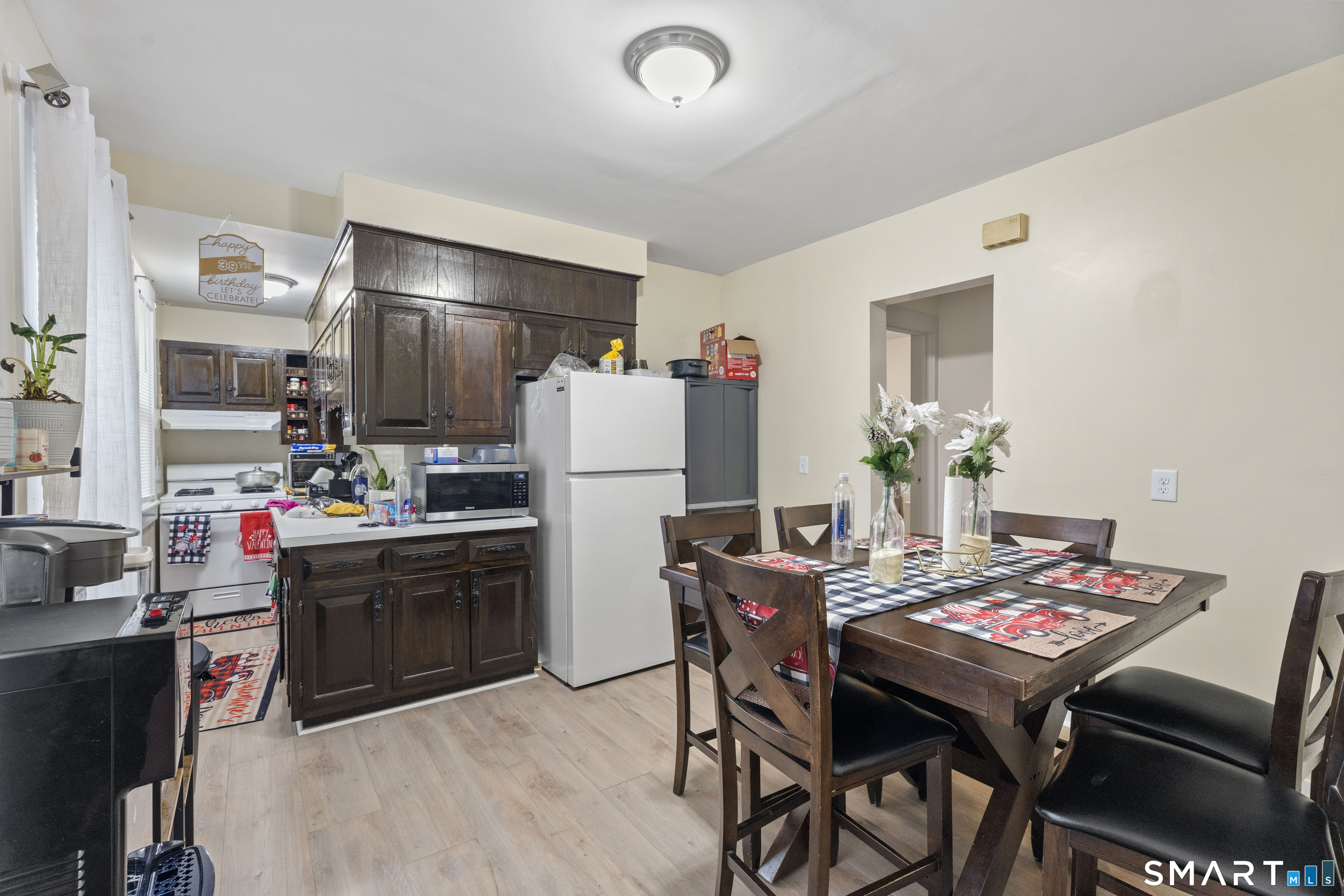 208 Clinton Avenue Property Photo 15