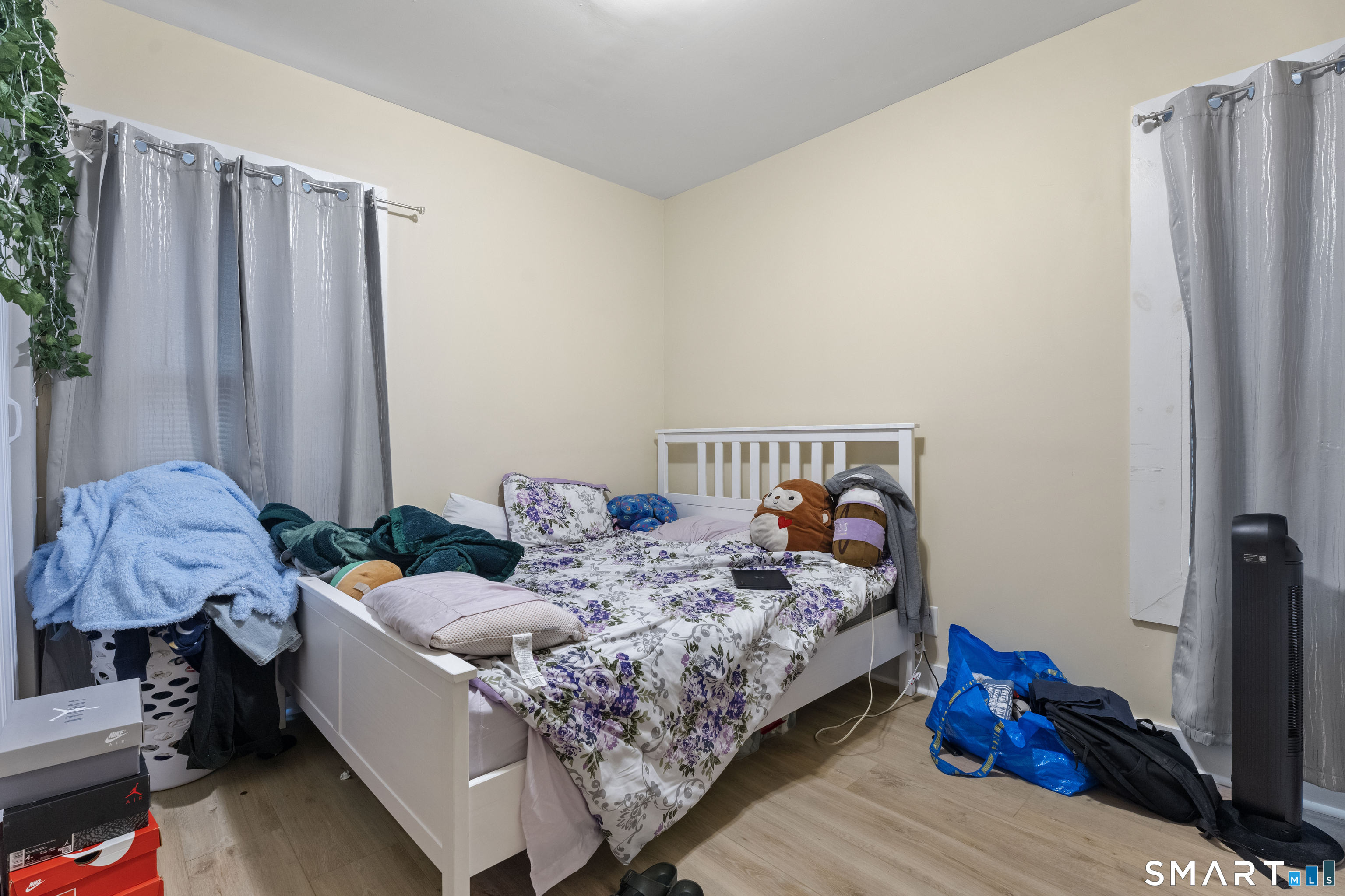 208 Clinton Avenue Property Photo 25