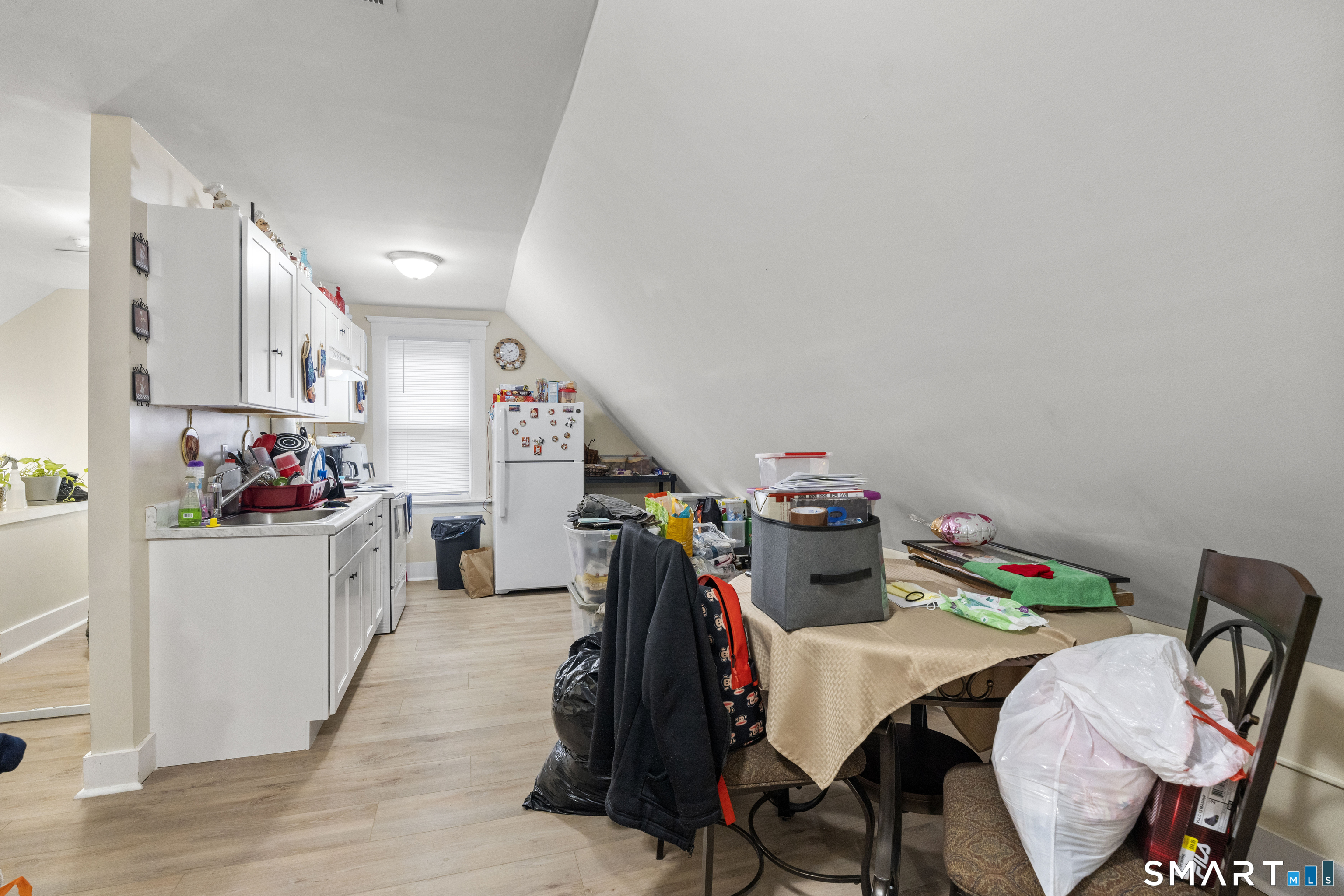 208 Clinton Avenue Property Photo 31