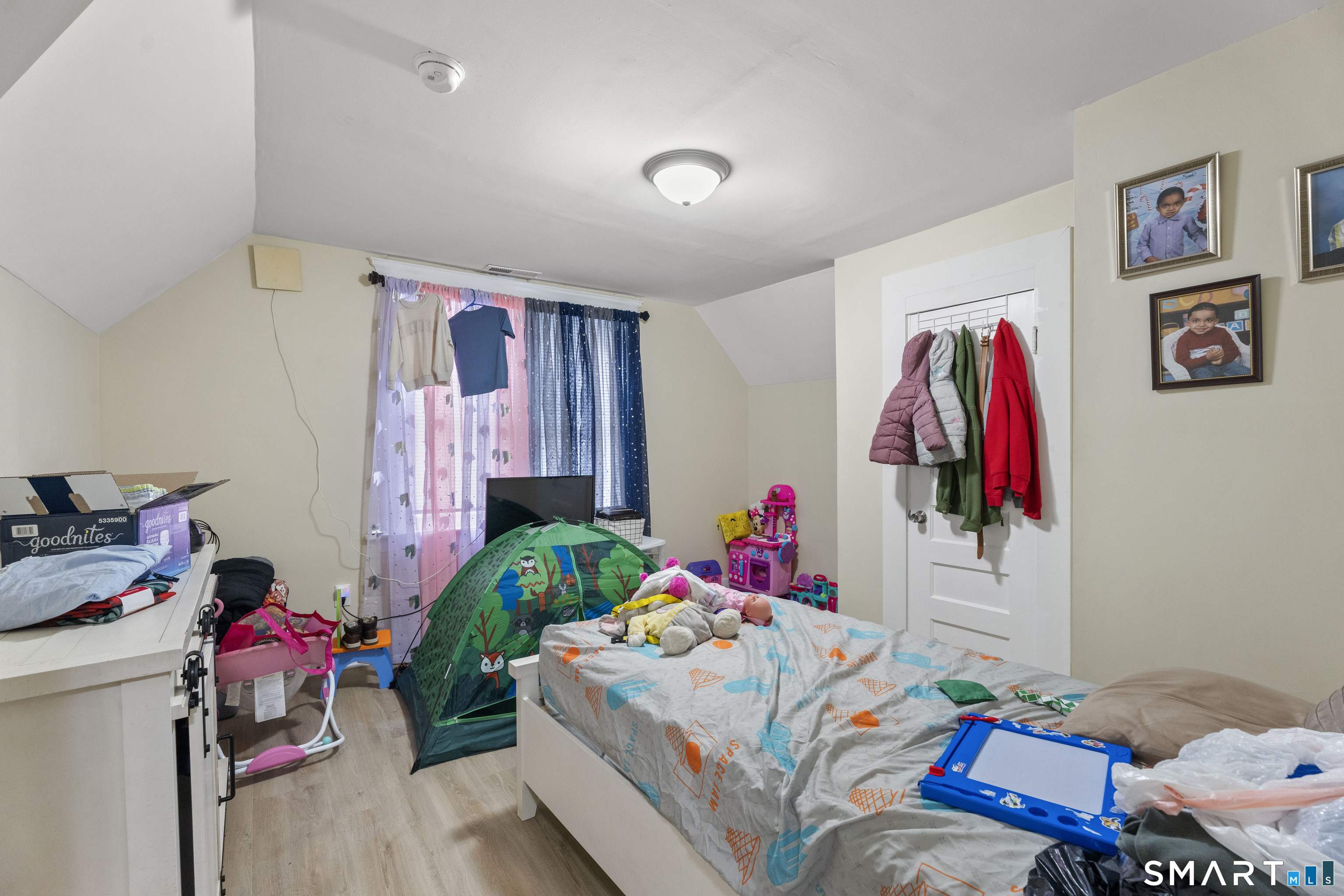 208 Clinton Avenue Property Photo 35