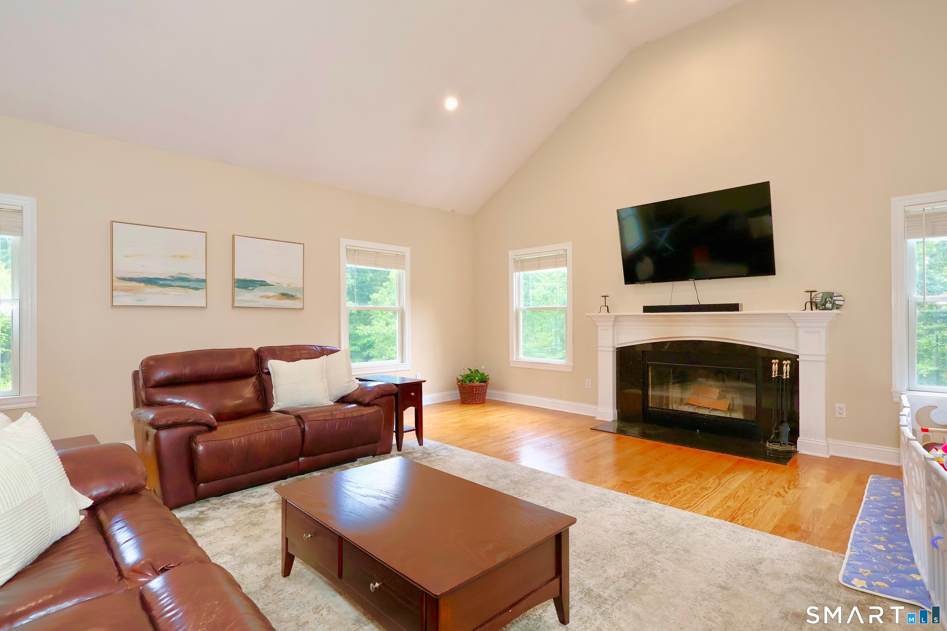 169 Indian Trail Road Property Photo 13