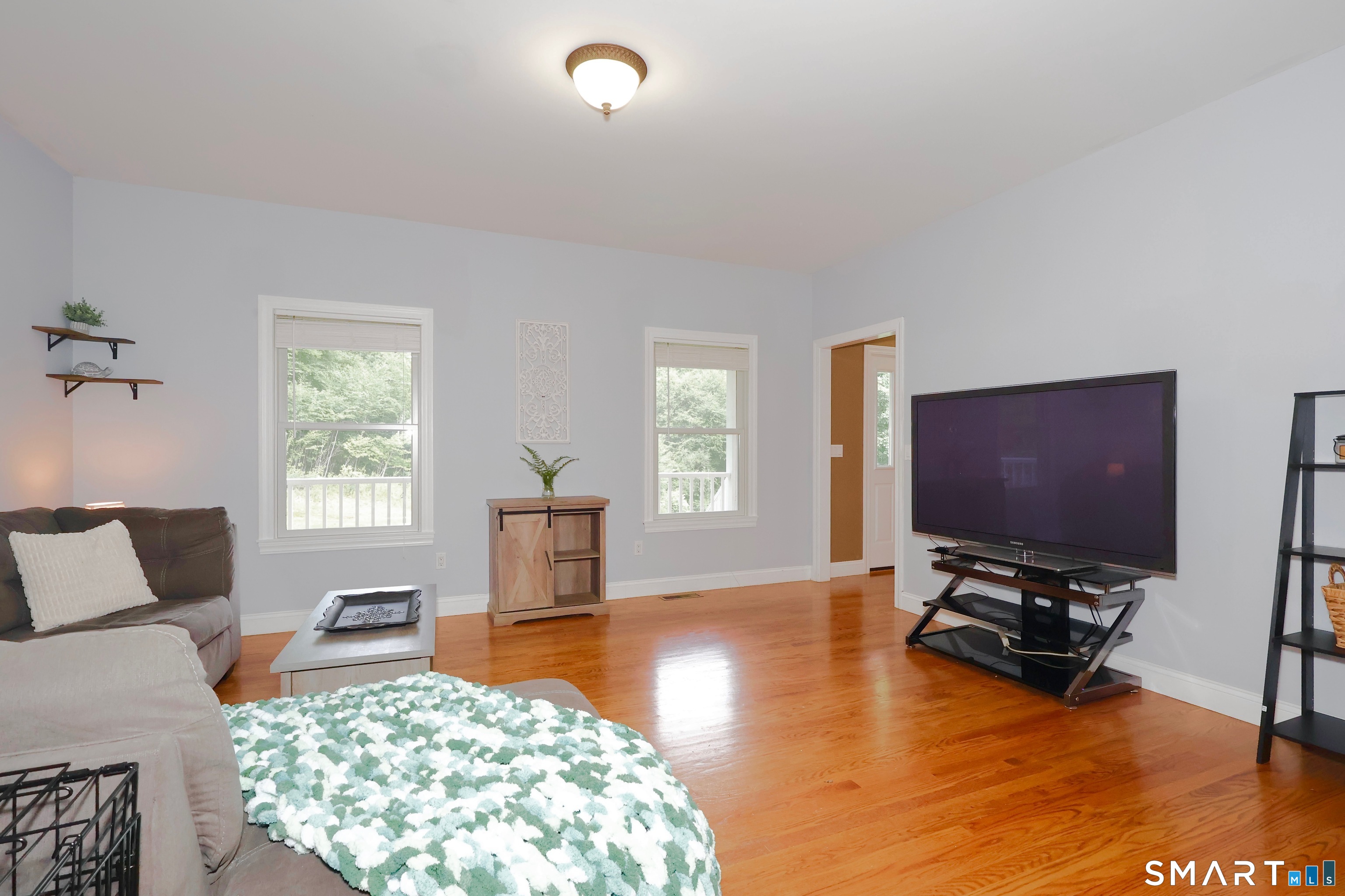 169 Indian Trail Road Property Photo 17