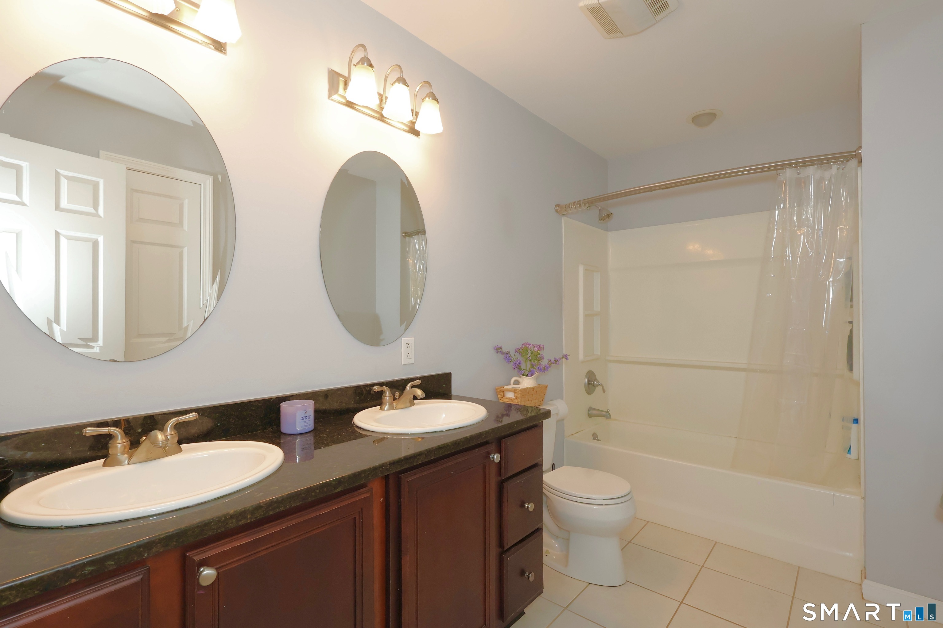 169 Indian Trail Road Property Photo 28