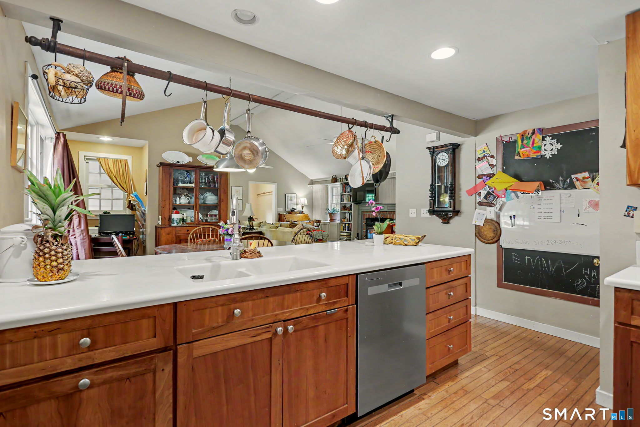16 Velvet Street Property Photo 12
