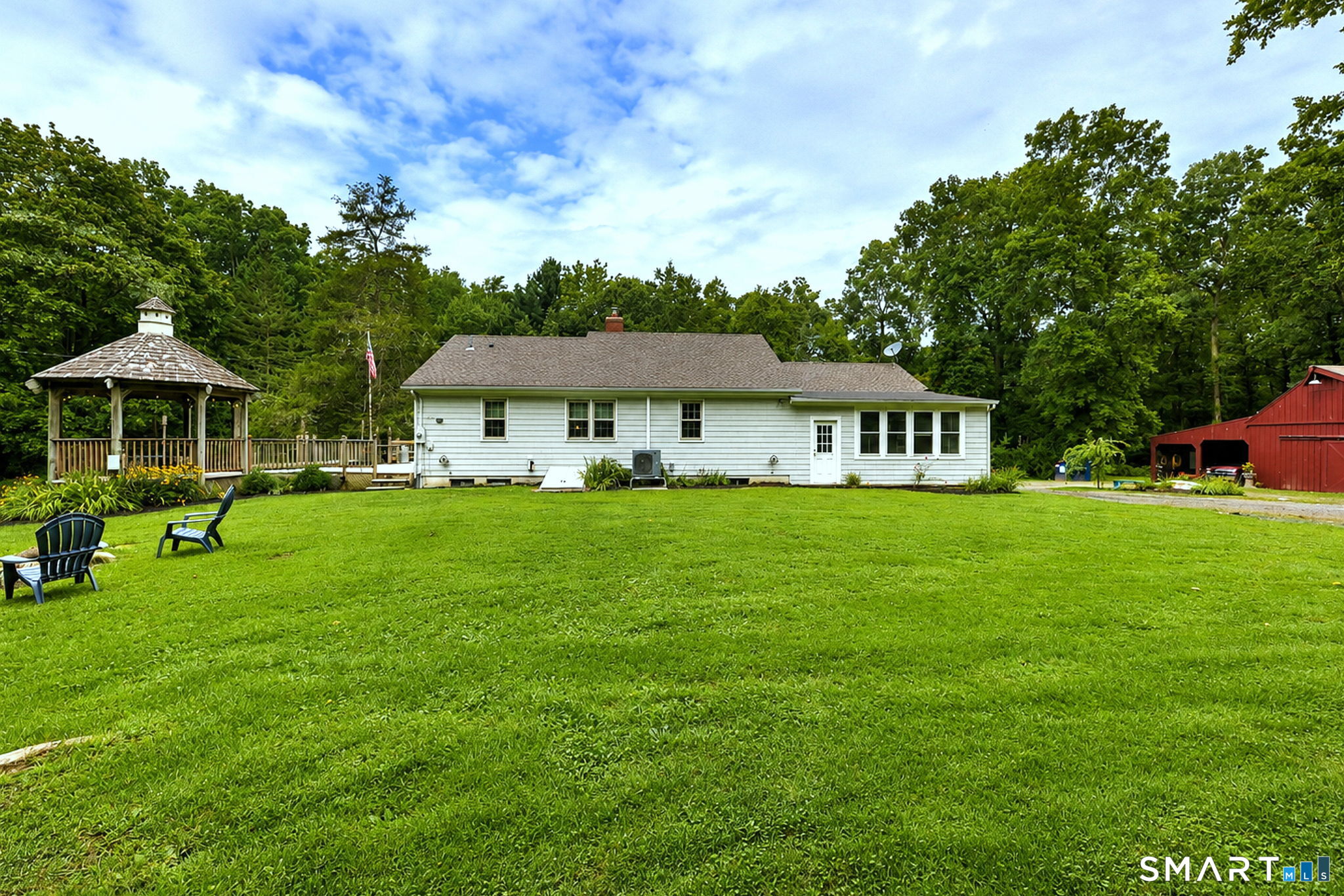 86 Spencer Hill Property Photo 17