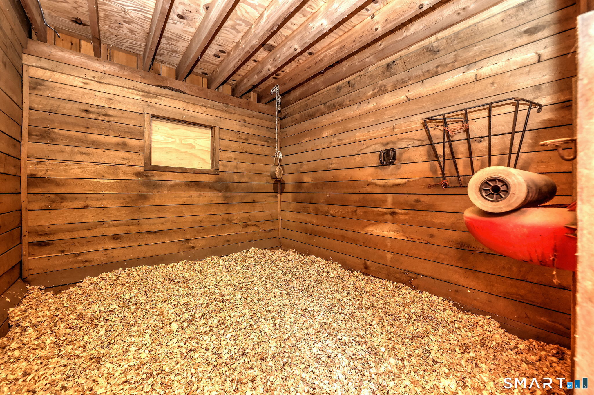 86 Spencer Hill Property Photo 35