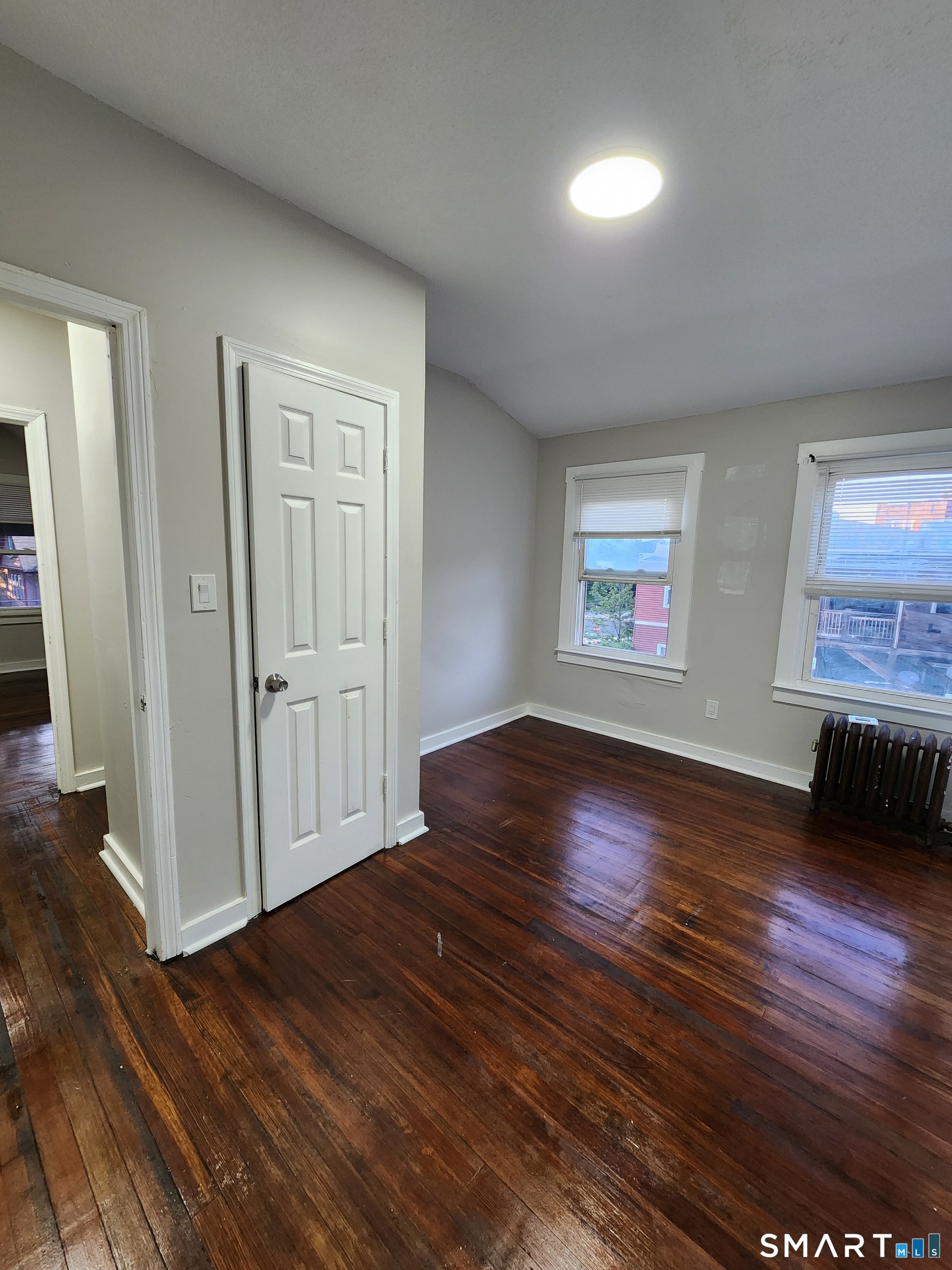 1259 Ella T Grasso 3 Boulevard Property Photo 5