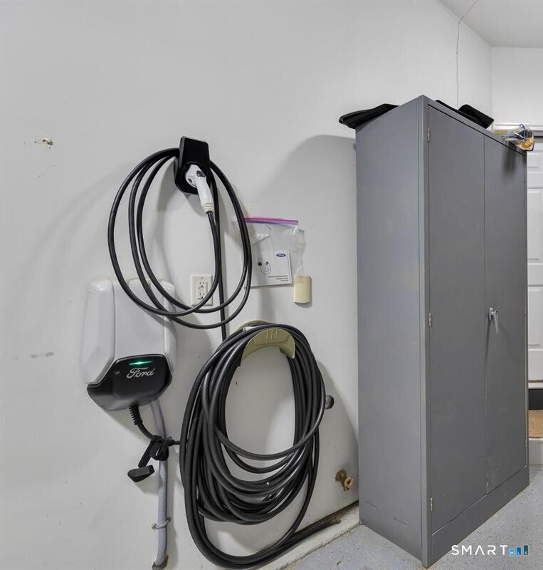 105 Turtlebrook 105 Lane Property Photo 27