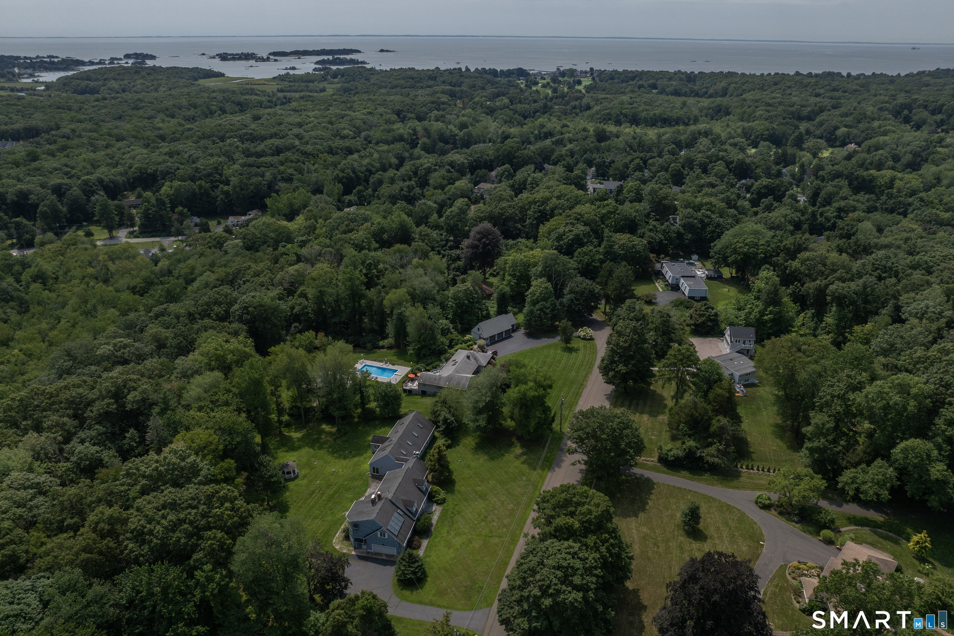 17 Whiting Farm Road Property Photo 2