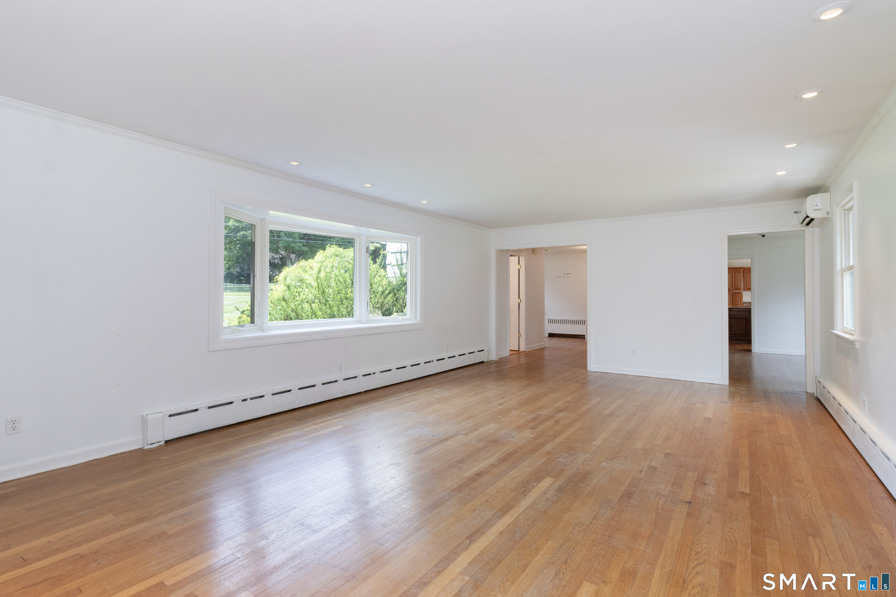 17 Whiting Farm Road Property Photo 5