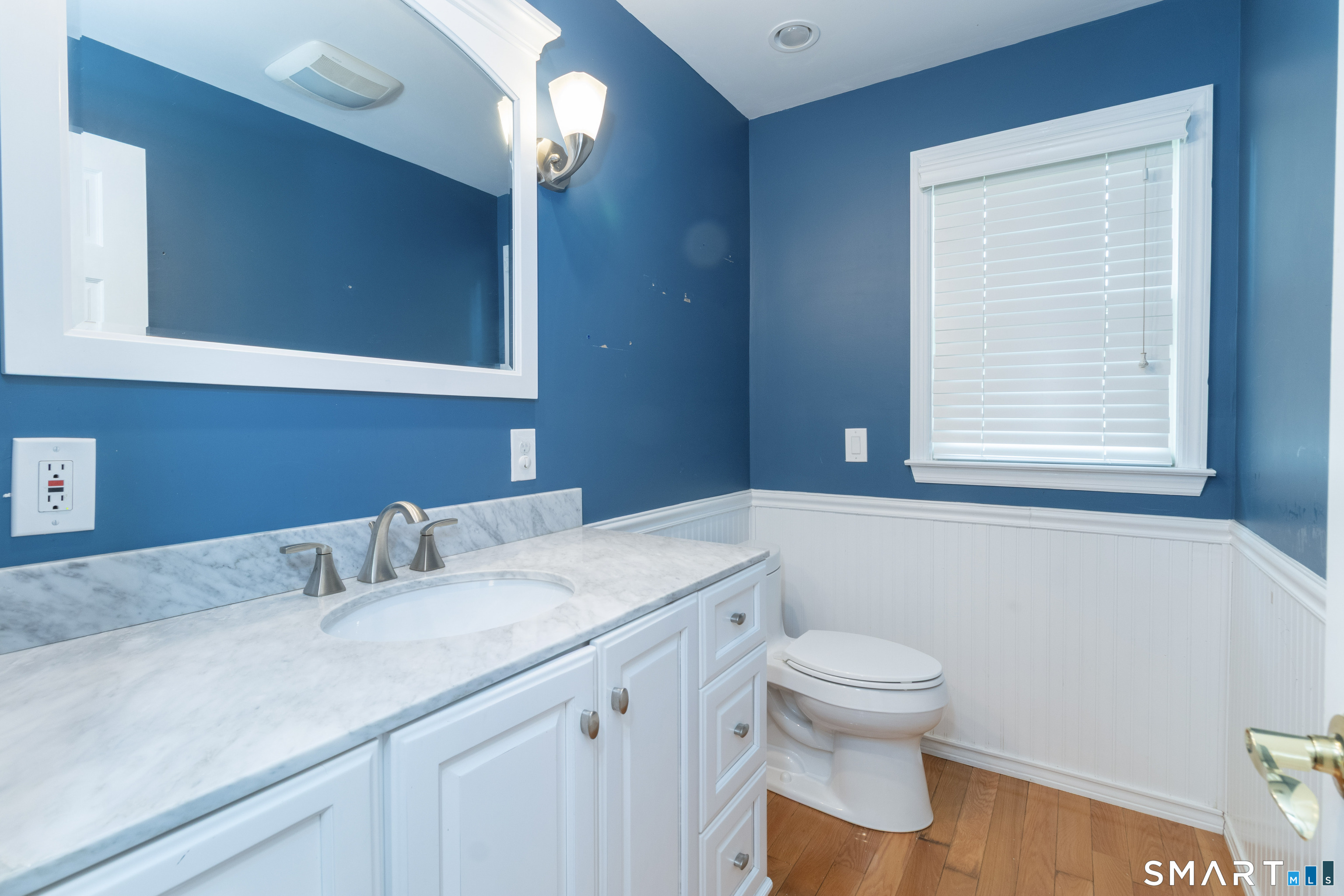 17 Whiting Farm Road Property Photo 9