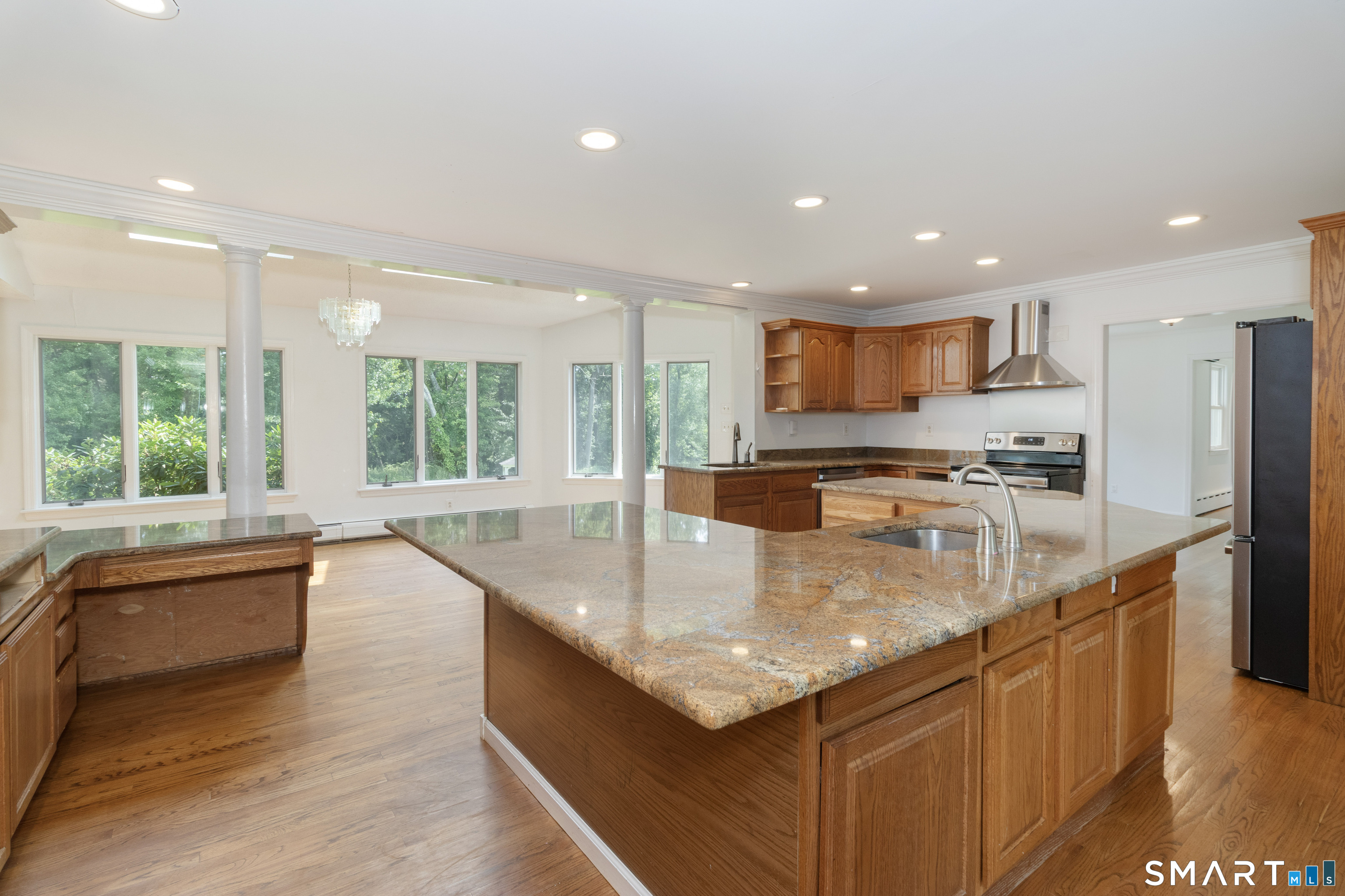 17 Whiting Farm Road Property Photo 10