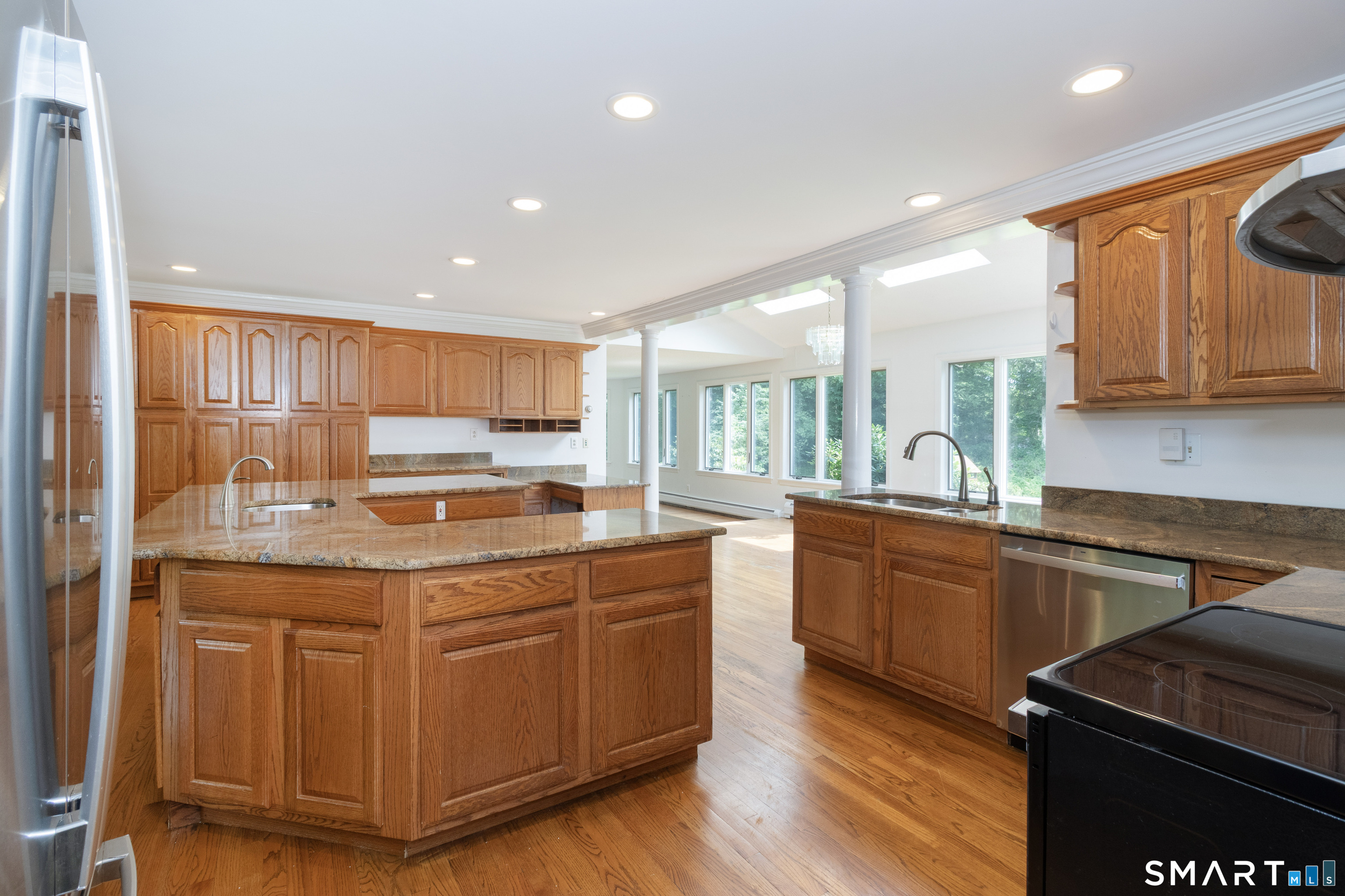17 Whiting Farm Road Property Photo 11