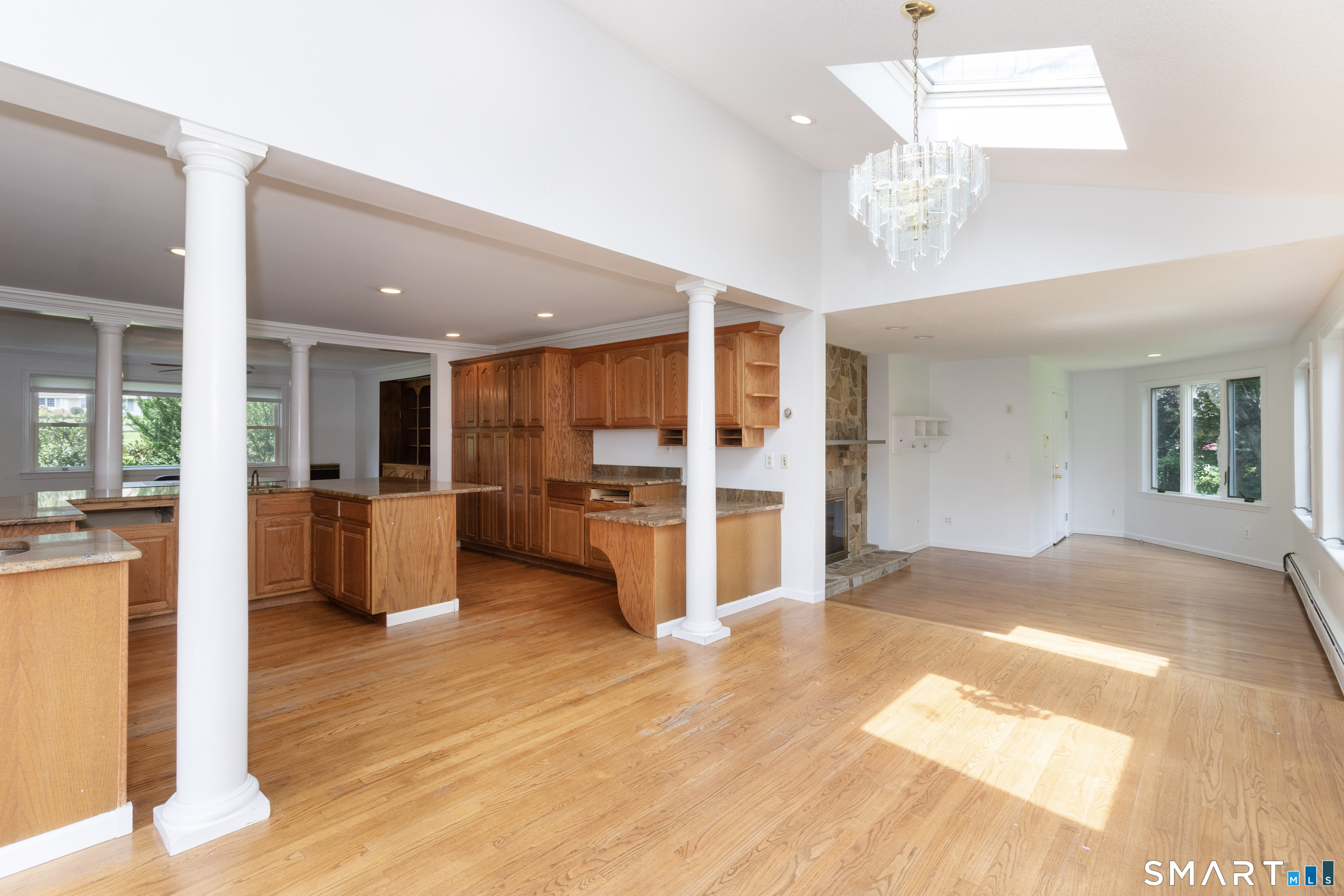 17 Whiting Farm Road Property Photo 13