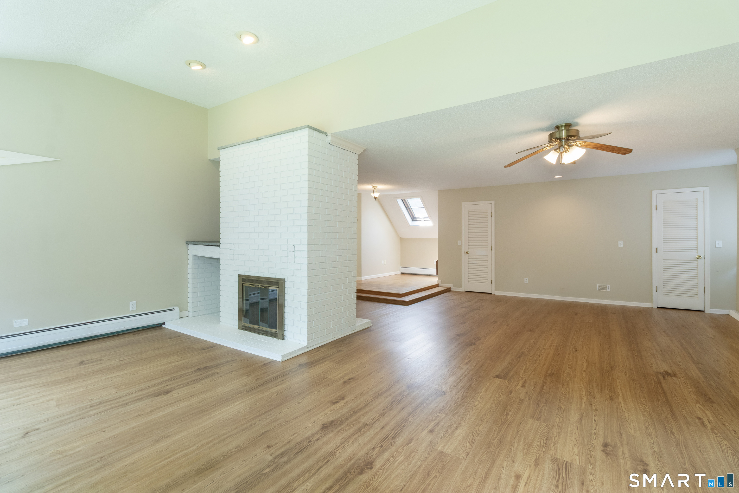 17 Whiting Farm Road Property Photo 18