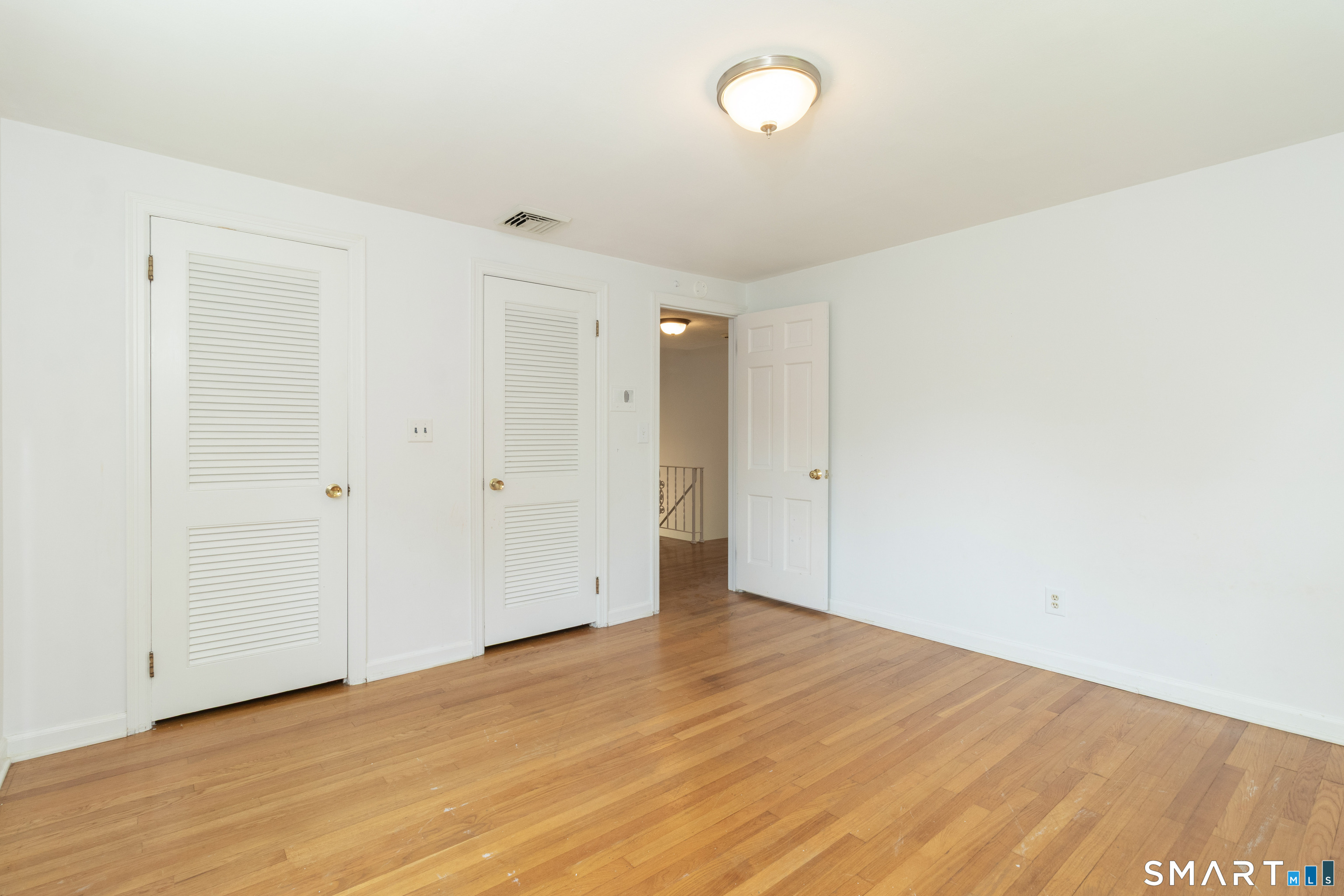 17 Whiting Farm Road Property Photo 25