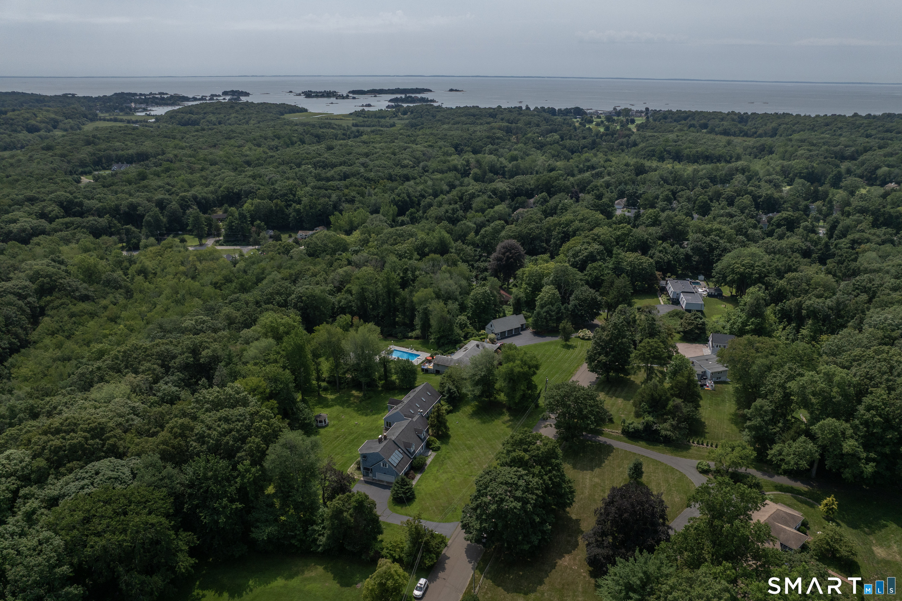 17 Whiting Farm Road Property Photo 38