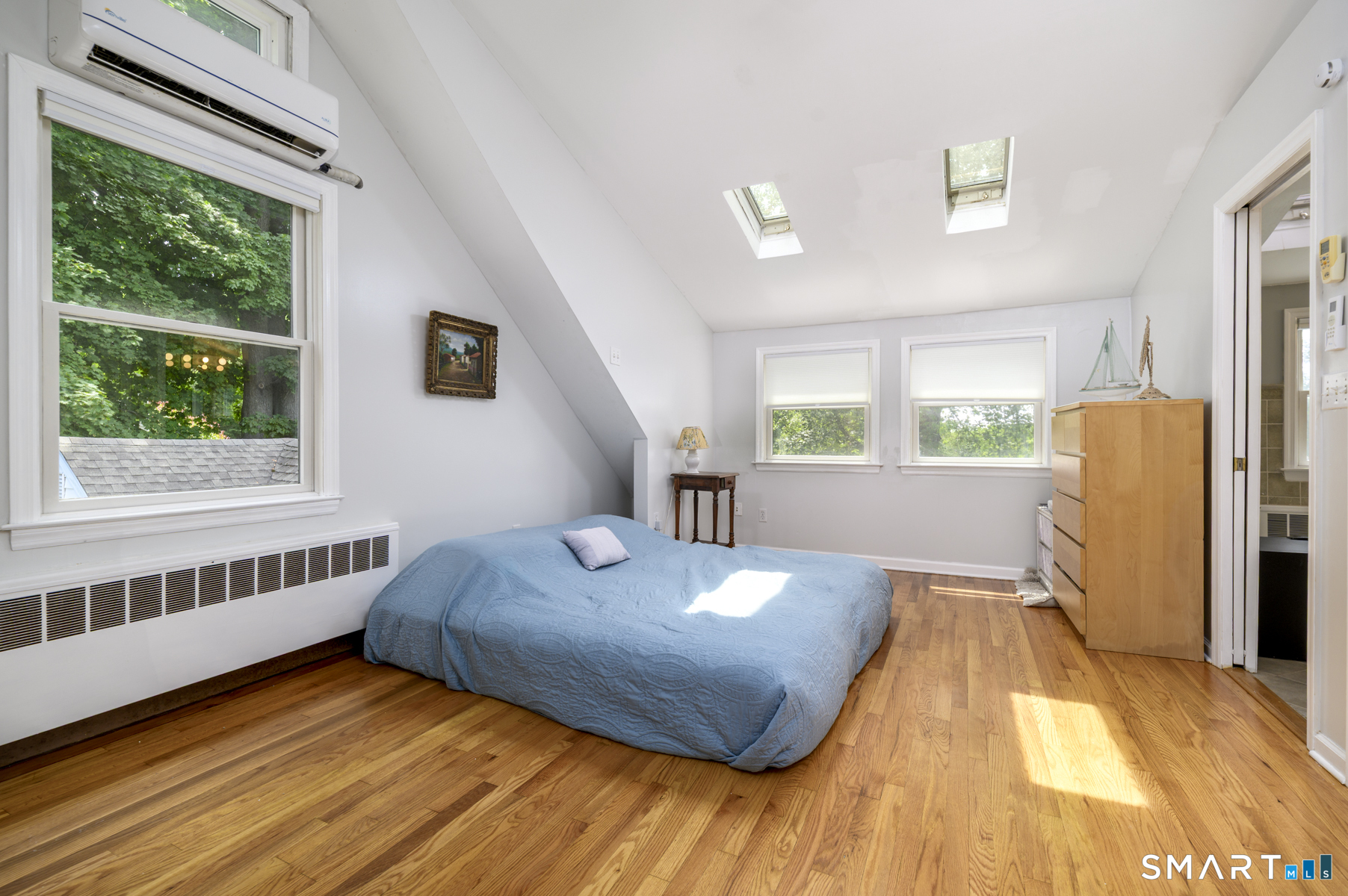 271 Soundview Avenue Property Photo 18