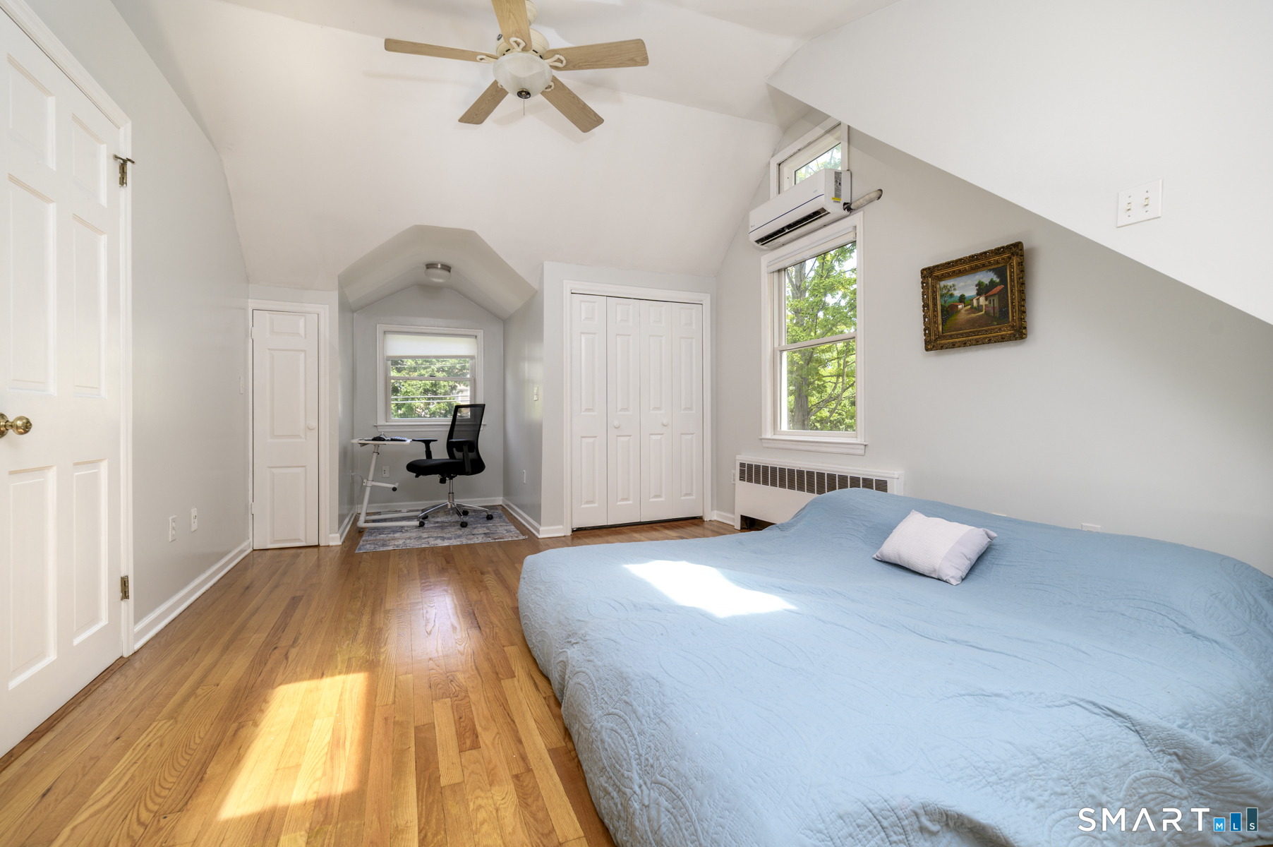 271 Soundview Avenue Property Photo 19