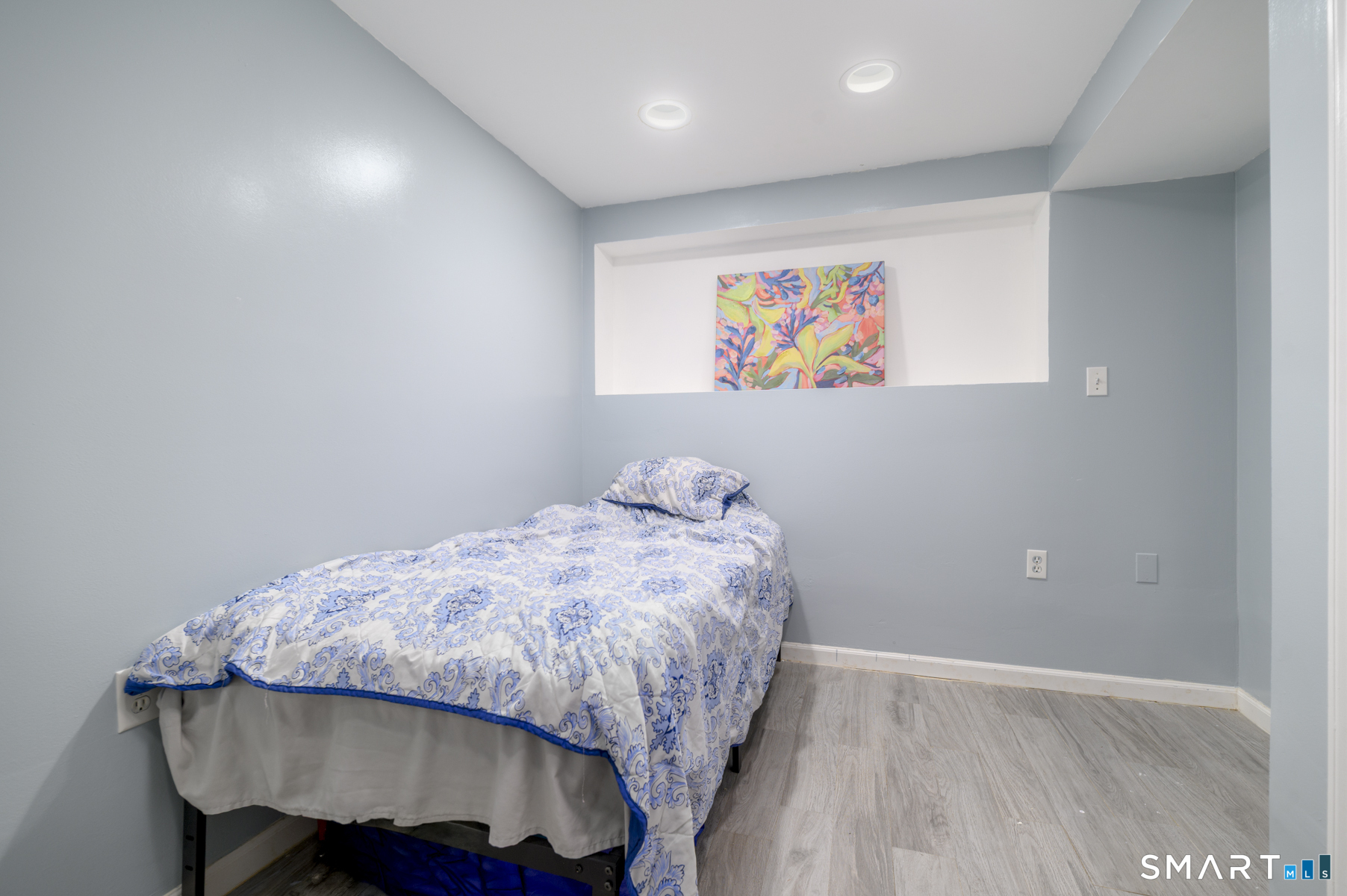 271 Soundview Avenue Property Photo 29