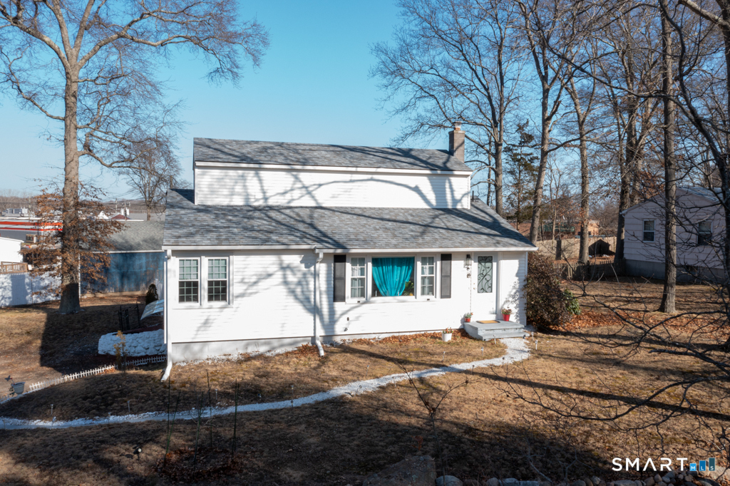 10 Beach Park Road