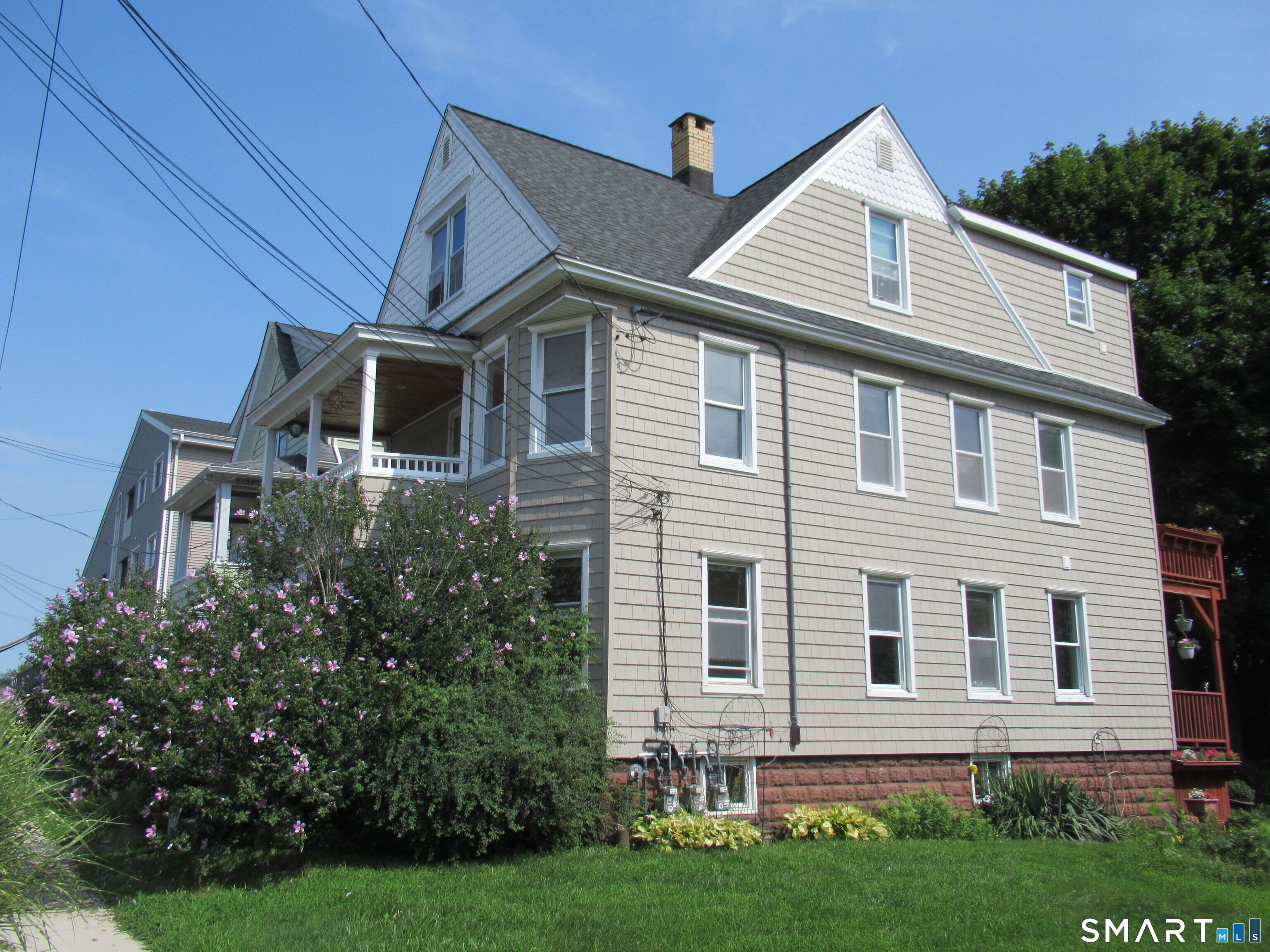 112 Bennett 1st Floor Street Property Photo 2