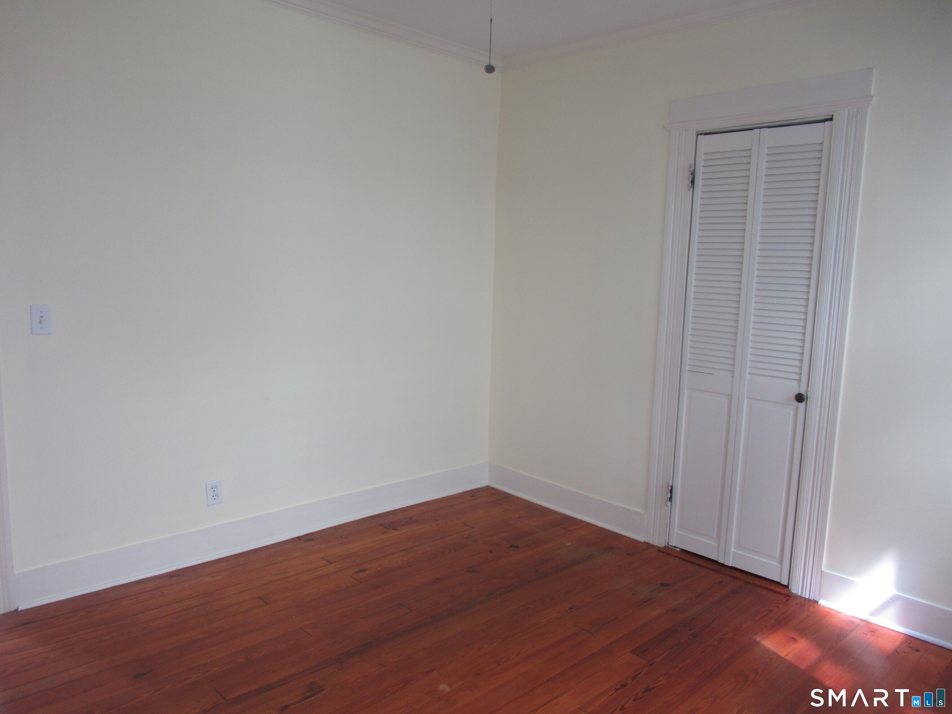 112 Bennett 1st Floor Street Property Photo 14