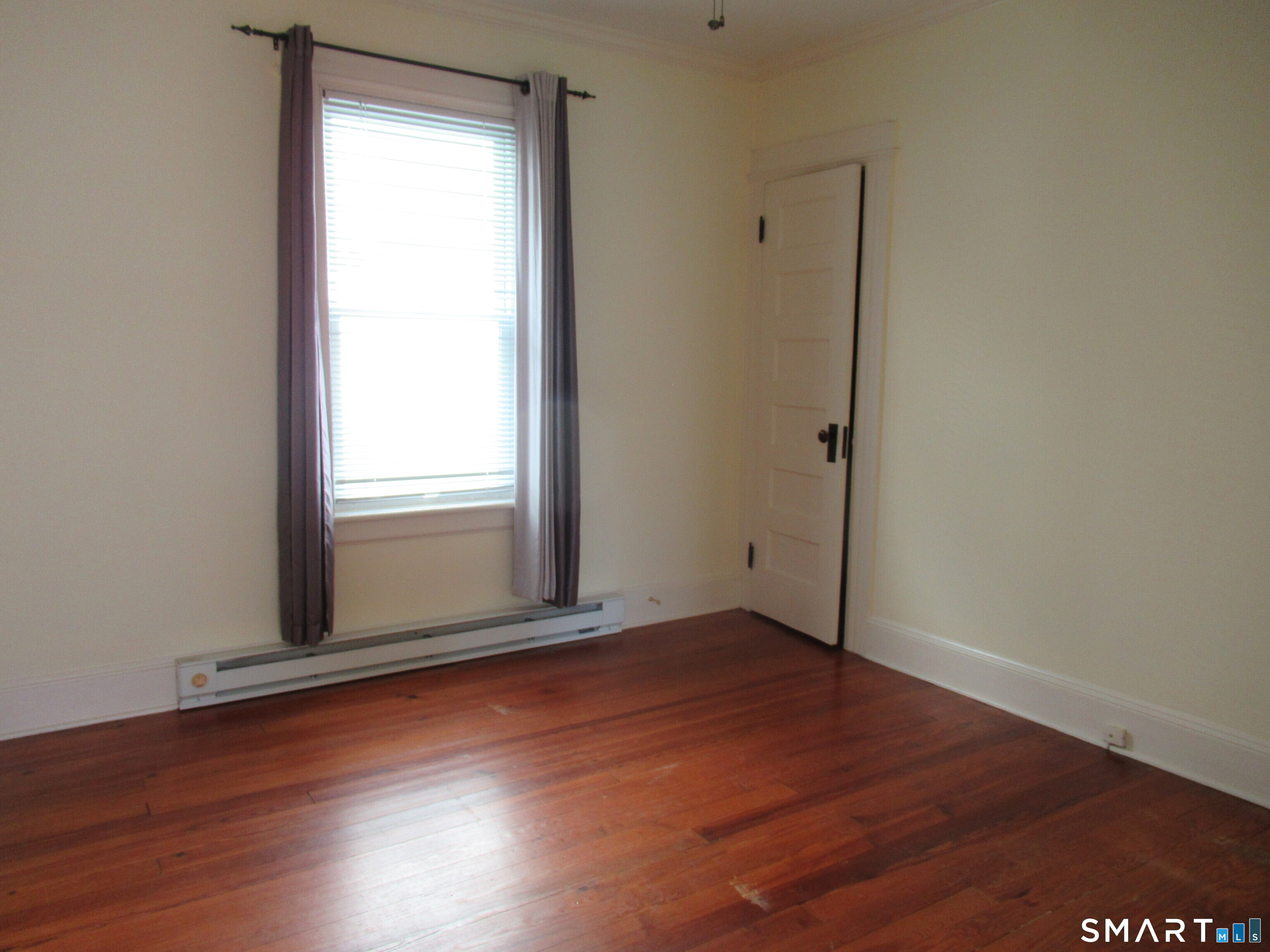 112 Bennett 1st Floor Street Property Photo 15