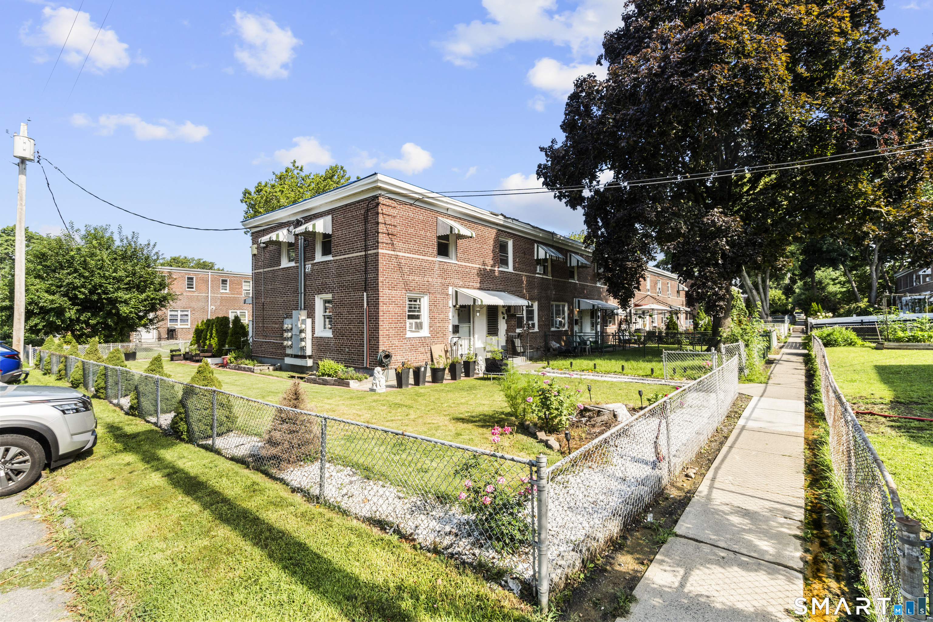 18 Court A Property Photo 31