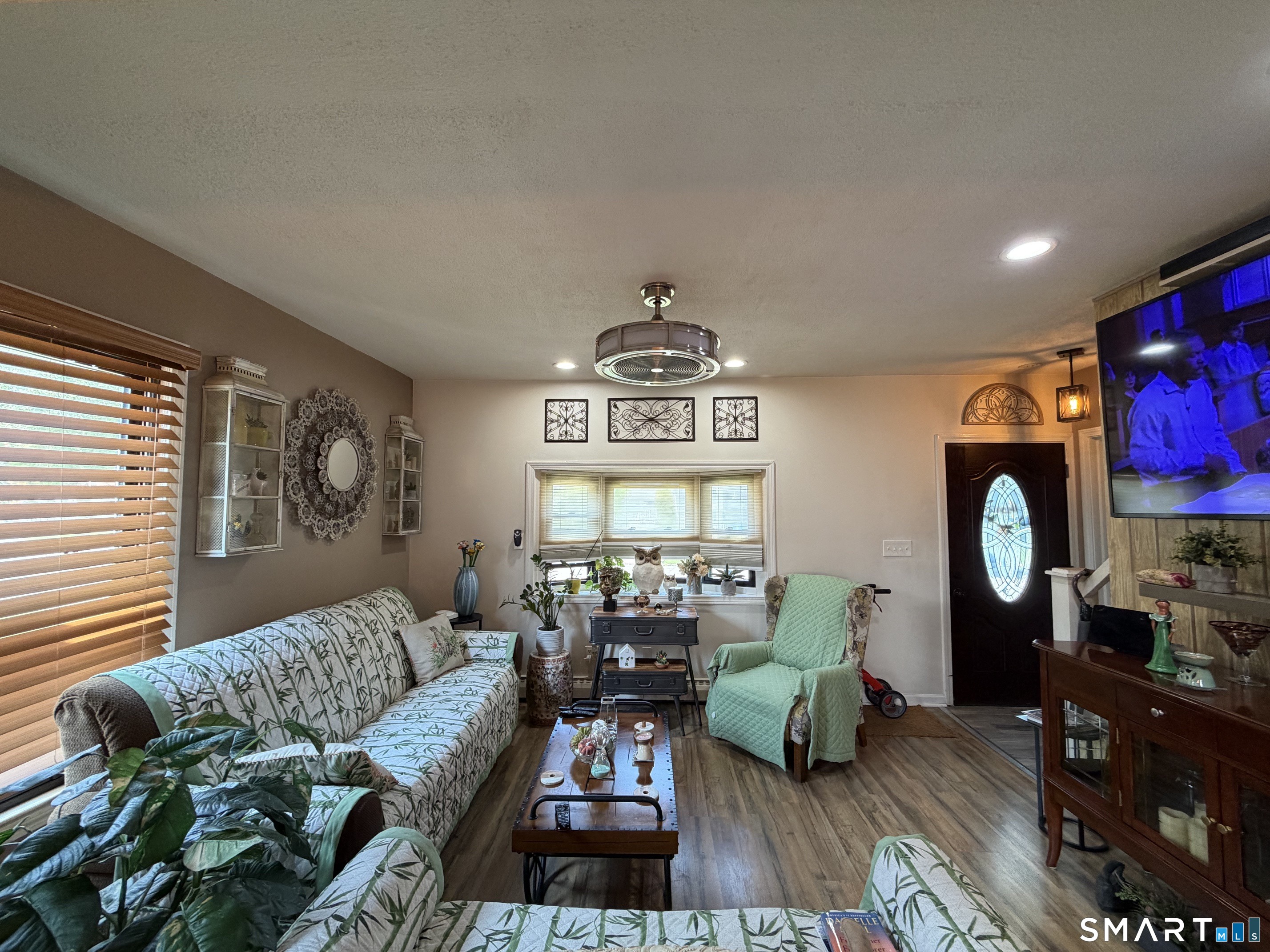 23 Girard Avenue Property Photo 4