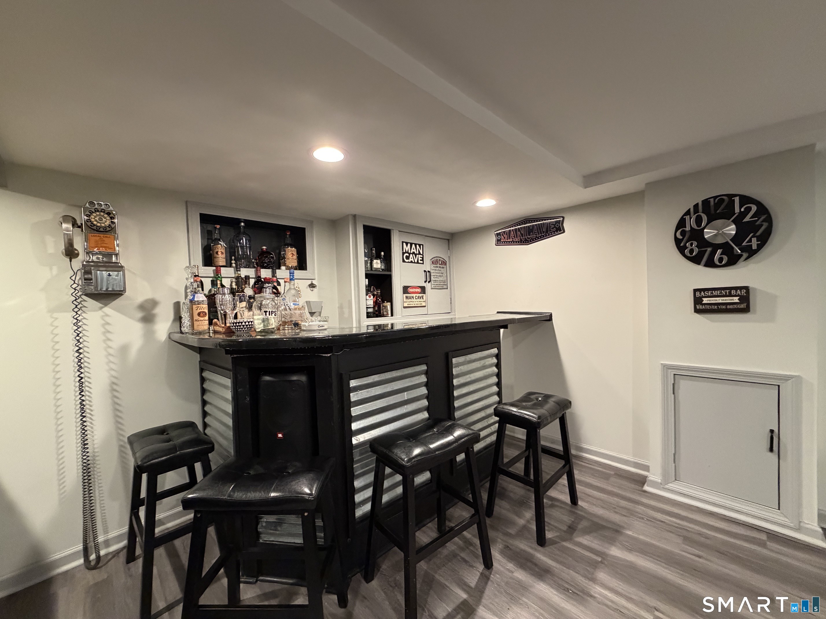 23 Girard Avenue Property Photo 14