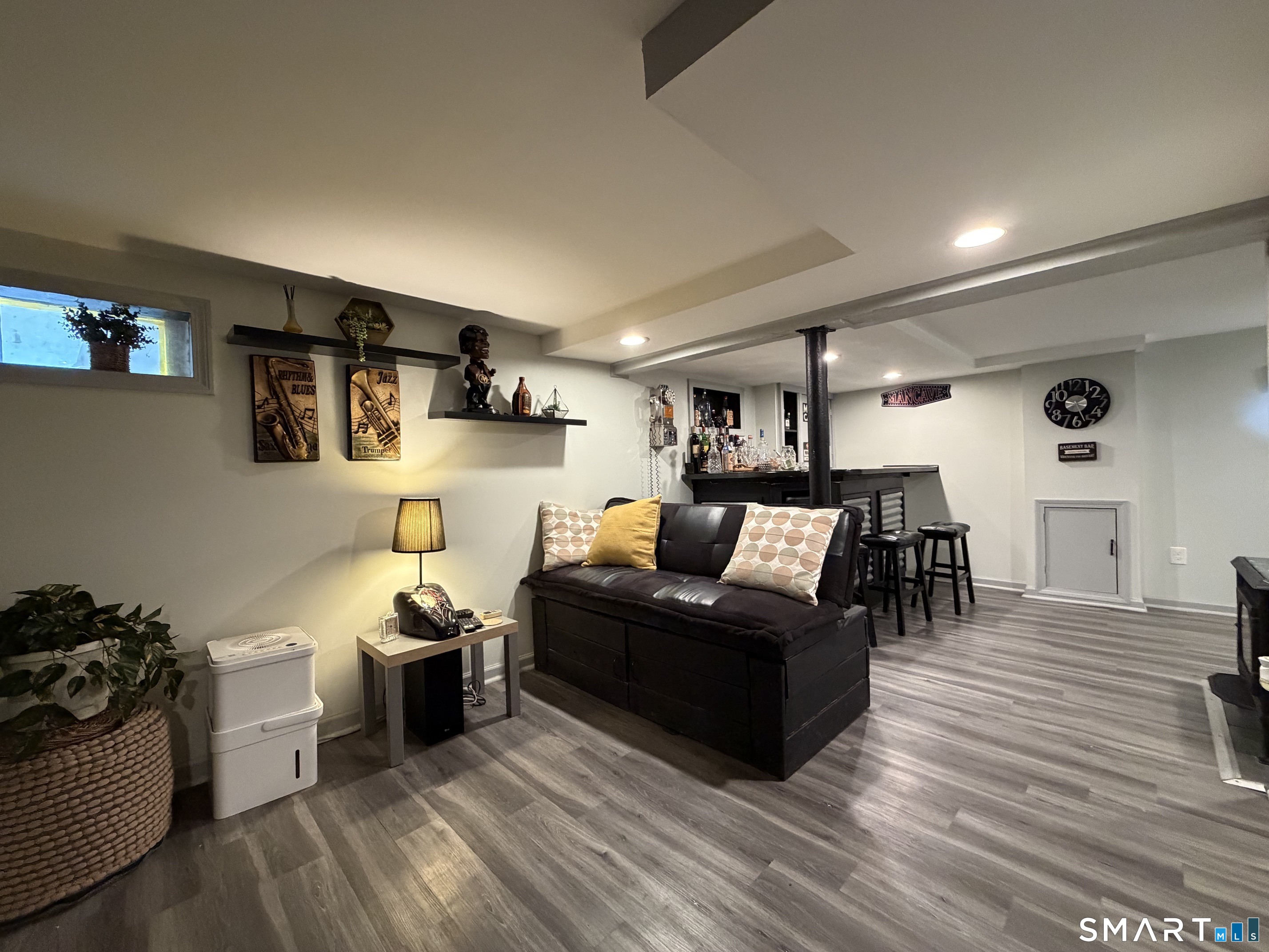 23 Girard Avenue Property Photo 16