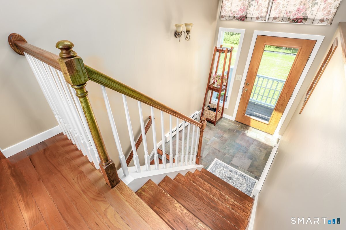 12 Mountain View Avenue Property Photo 3