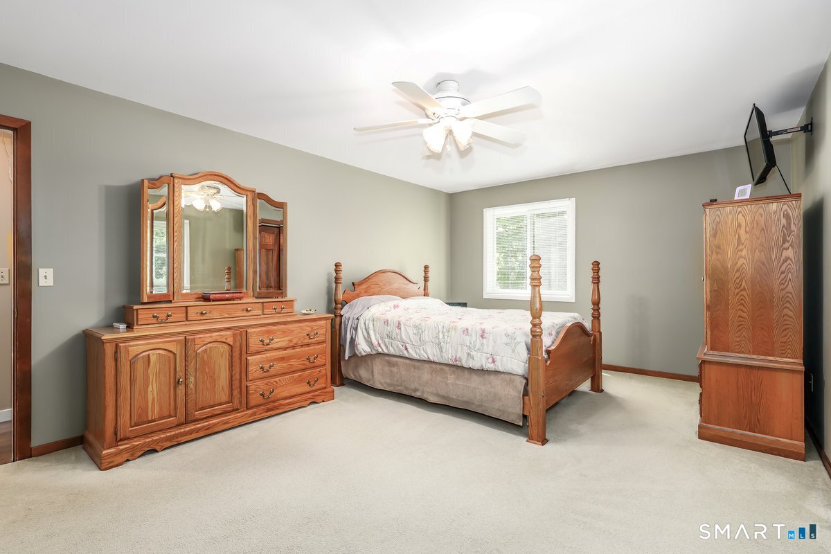 12 Mountain View Avenue Property Photo 14