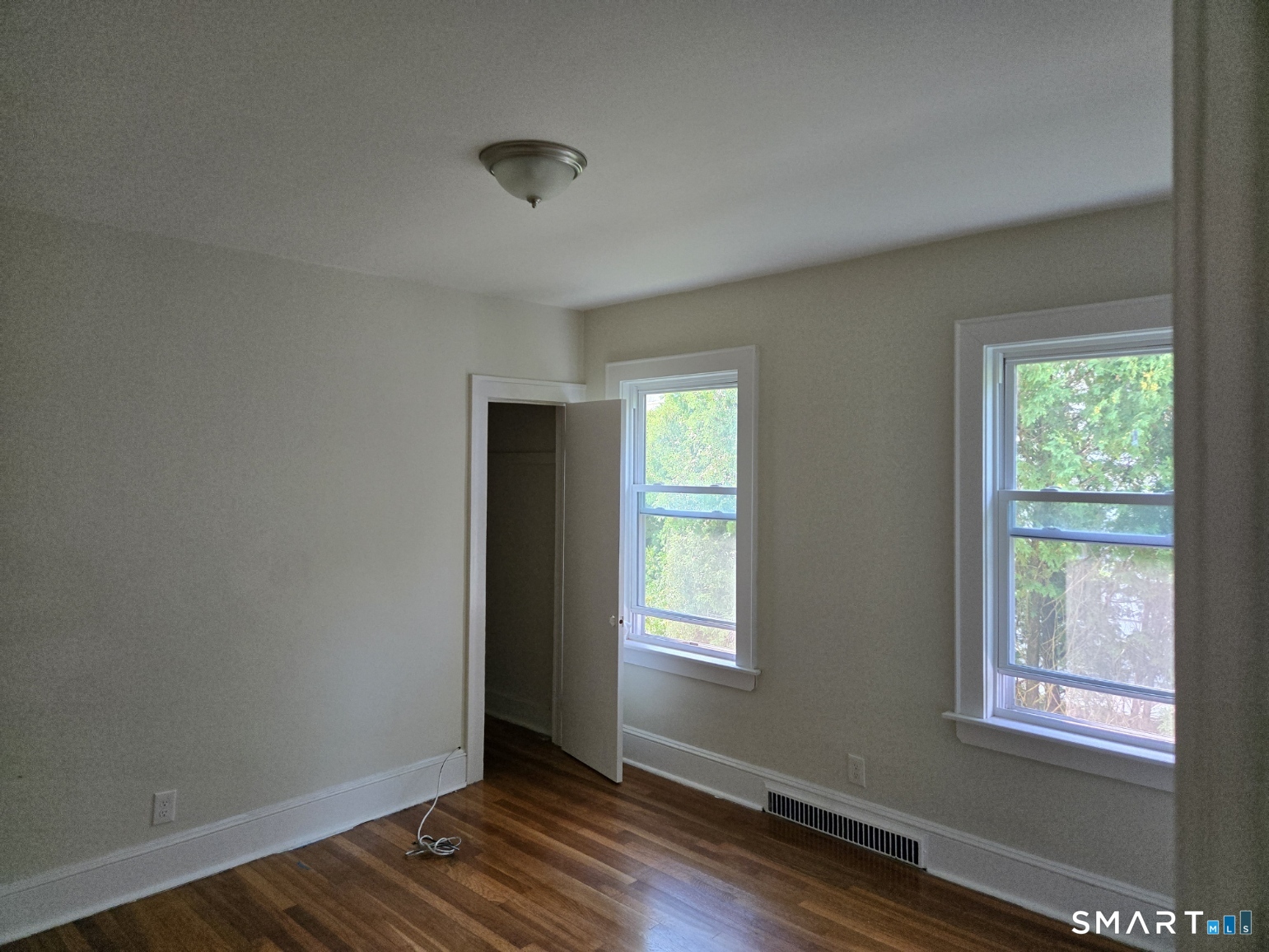 921 Cooke Street Property Photo 9