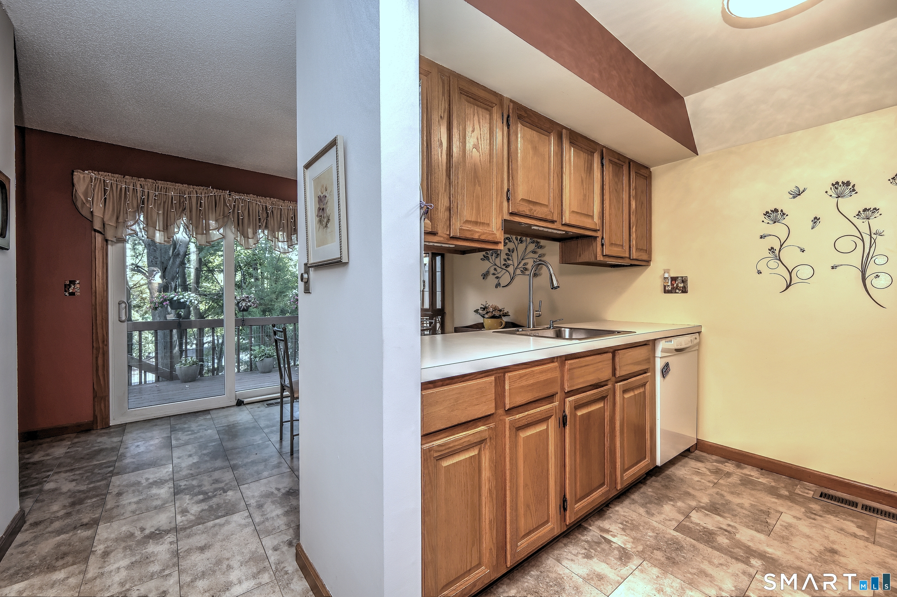 380 Hitchcock 28 Road Property Photo 11