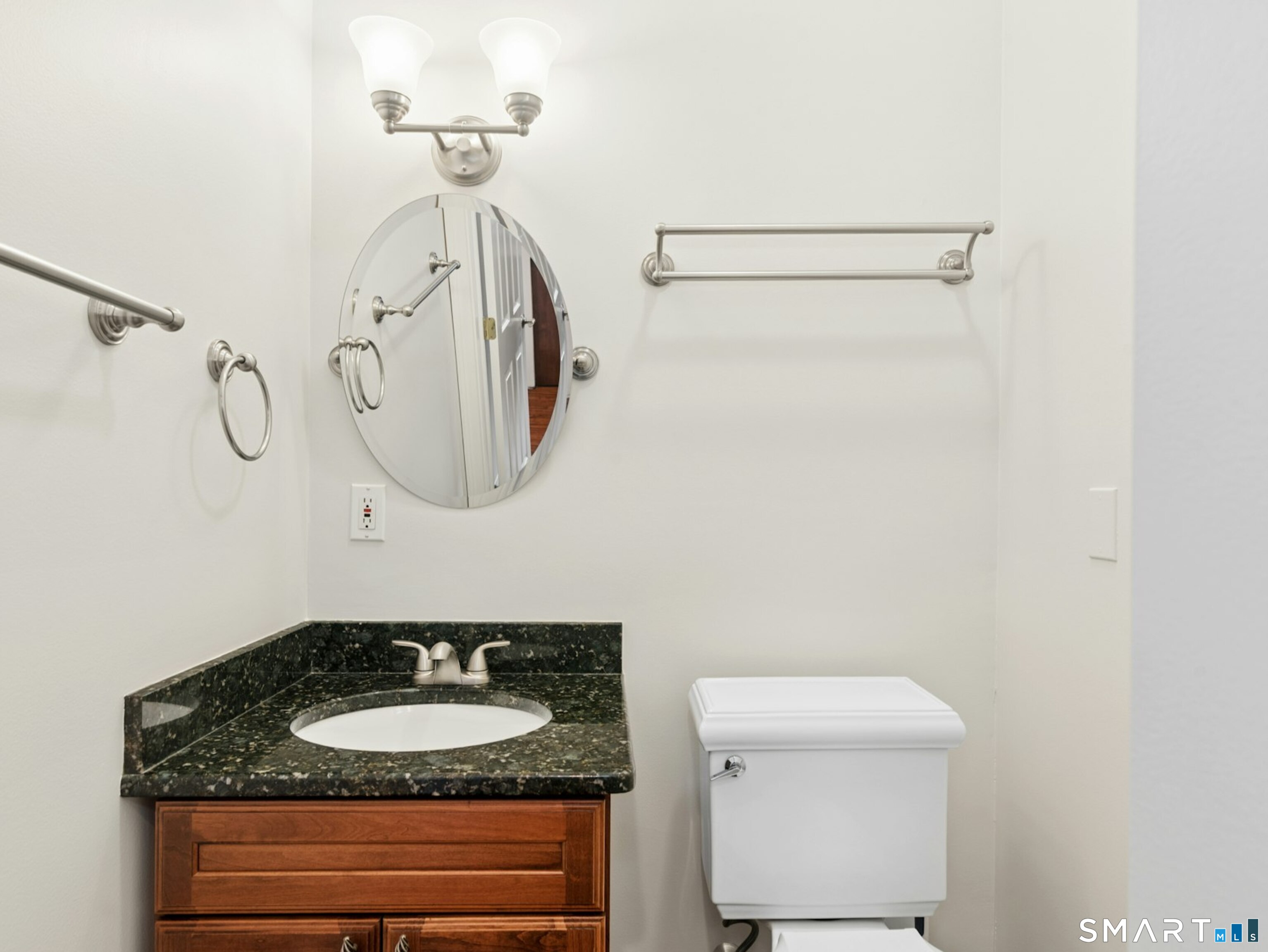 220 West B Avenue Property Photo 9
