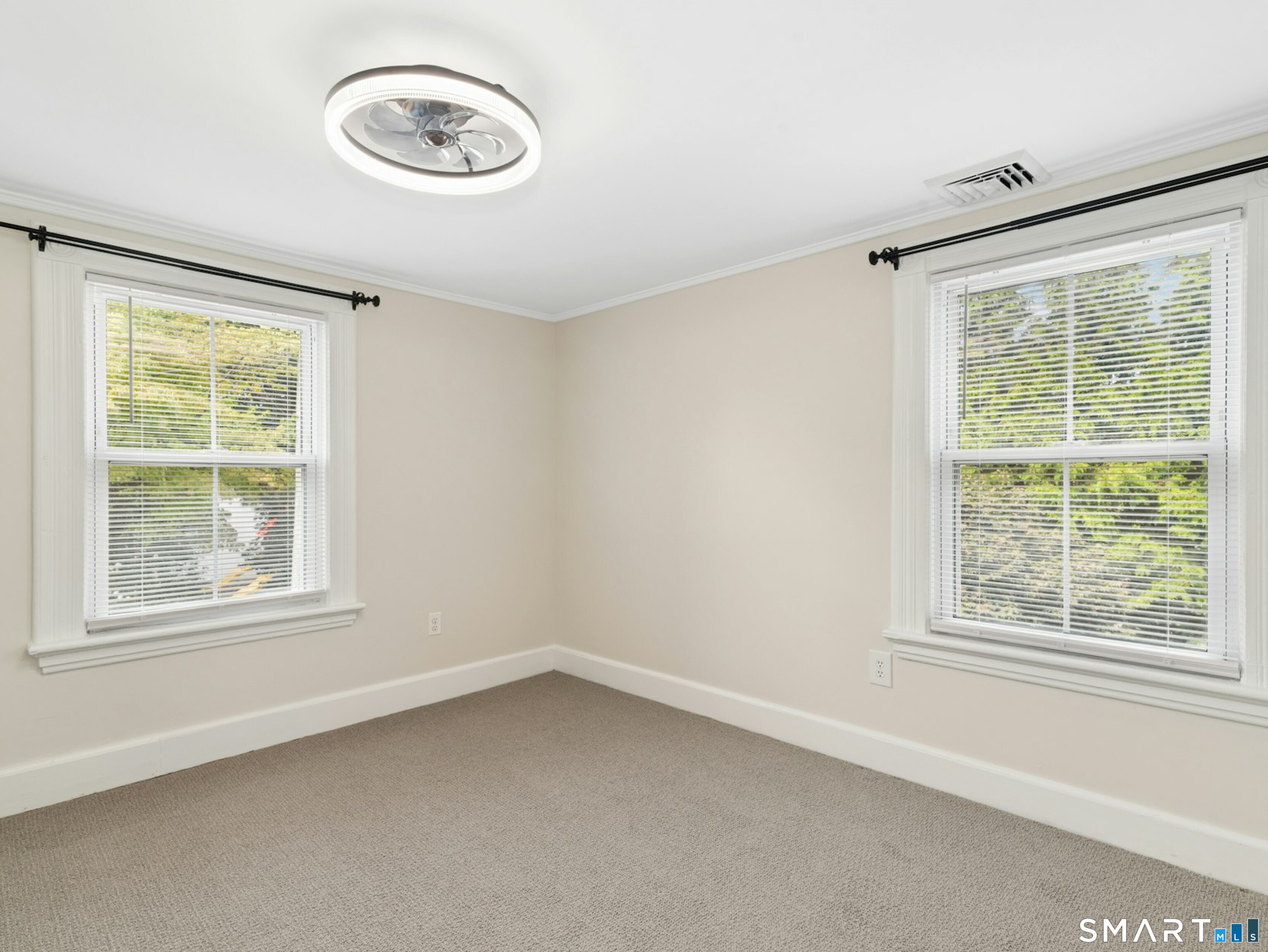 220 West B Avenue Property Photo 12