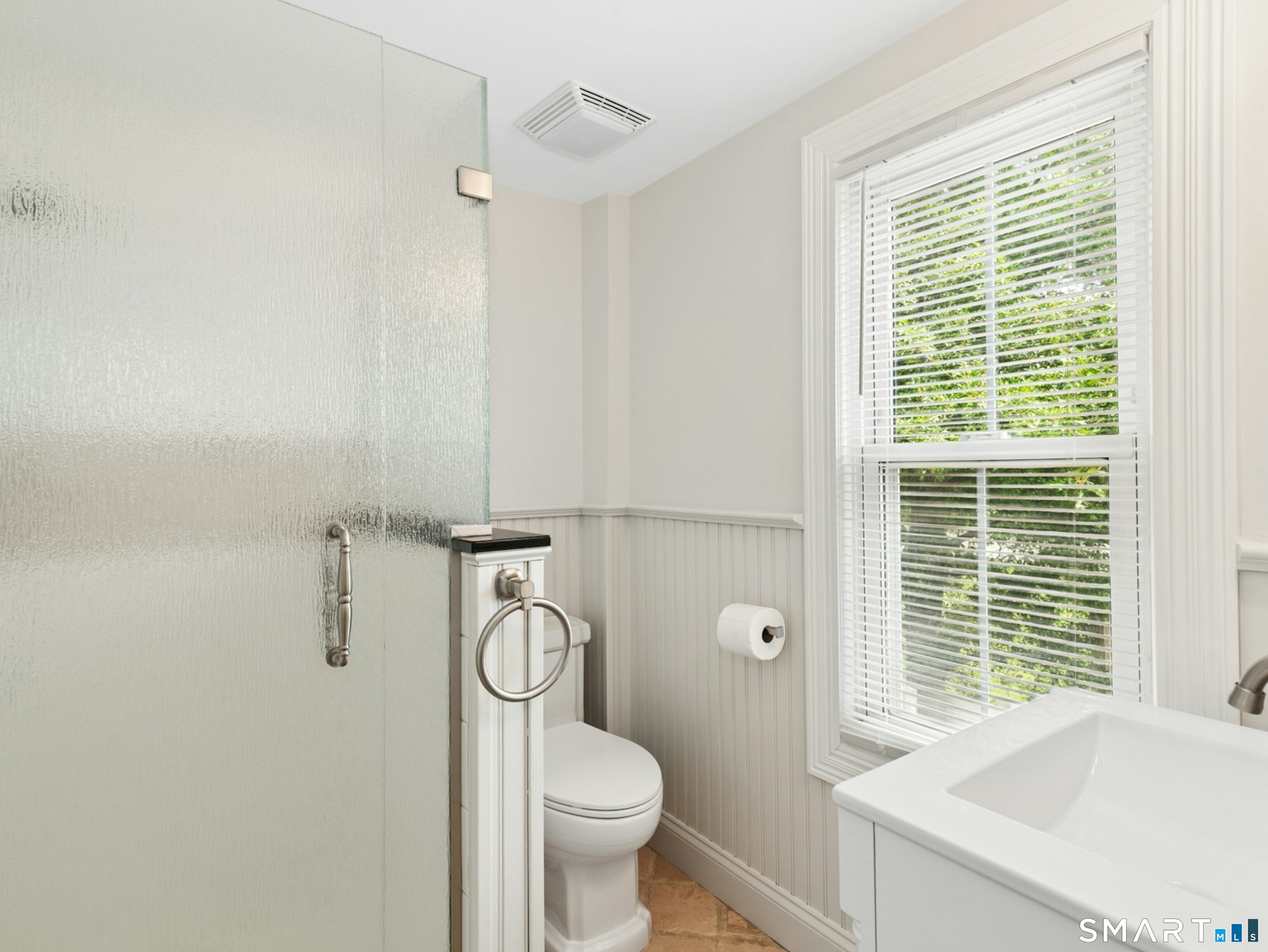 220 West B Avenue Property Photo 14