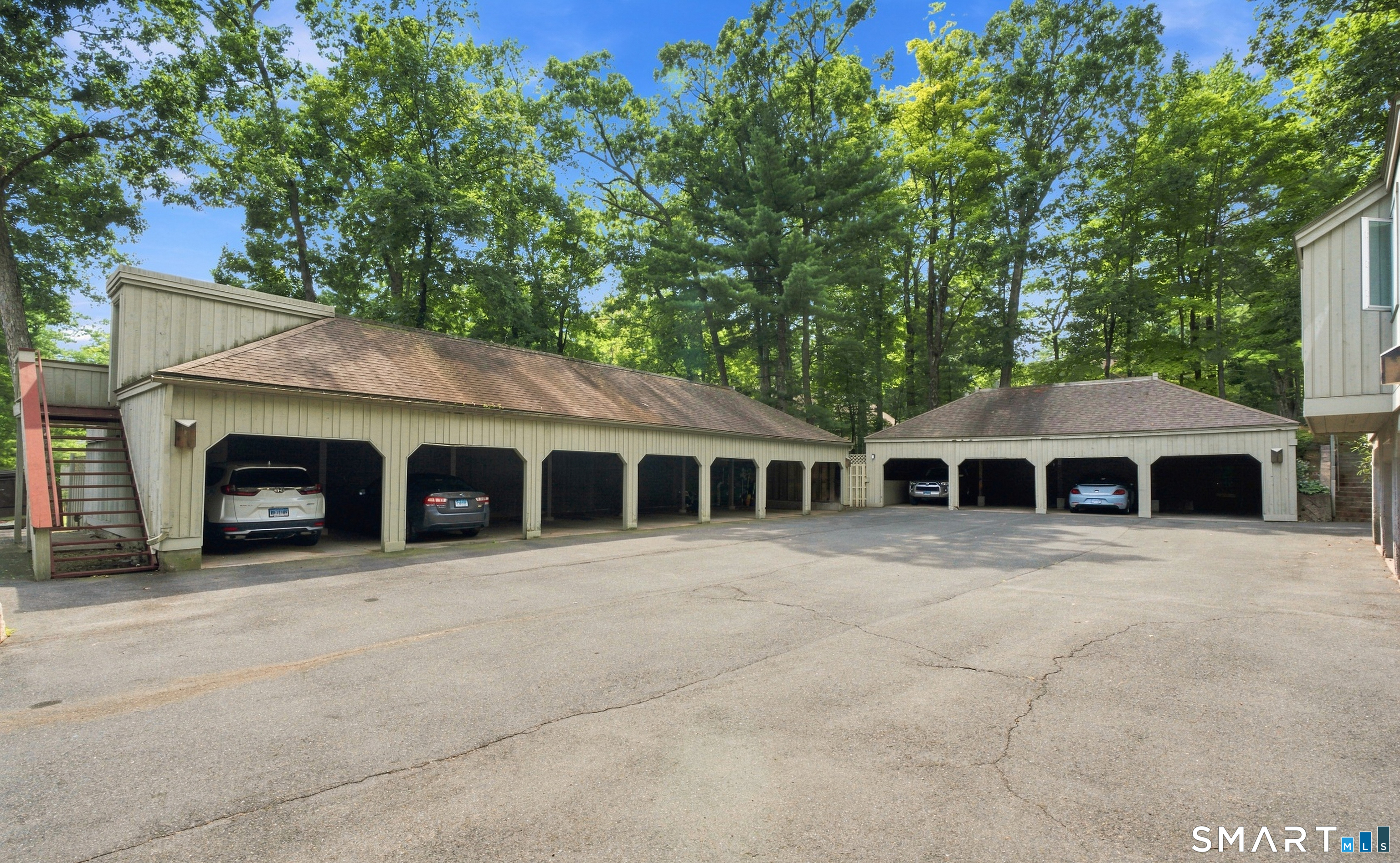 8 Lyle J Court Property Photo 33