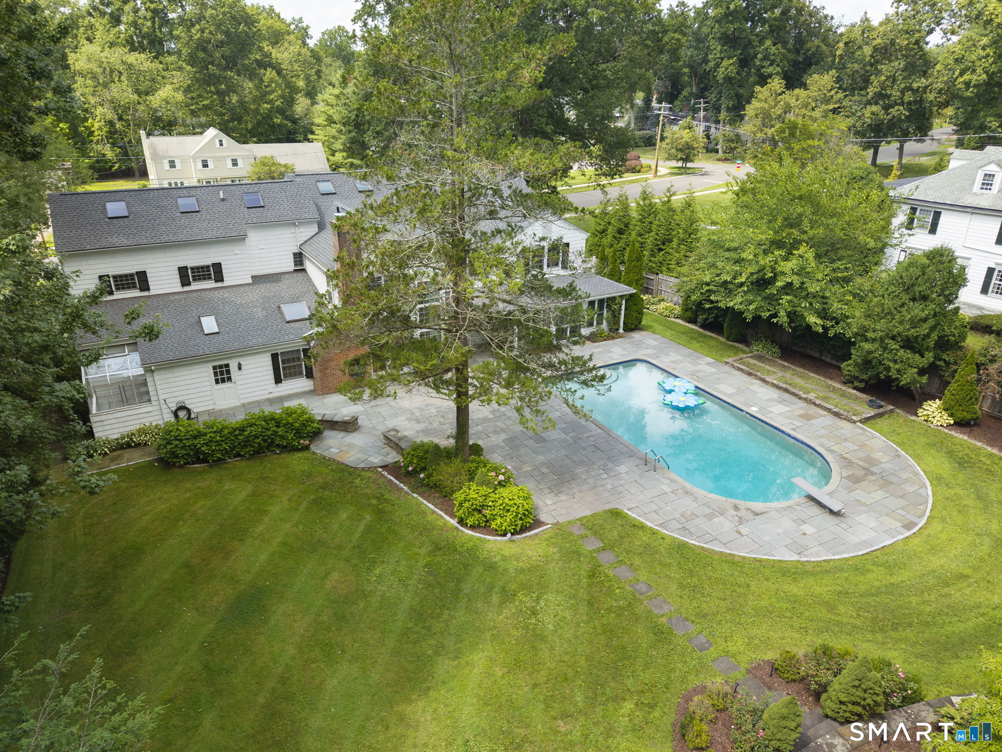96 Norwood Road Property Photo 2